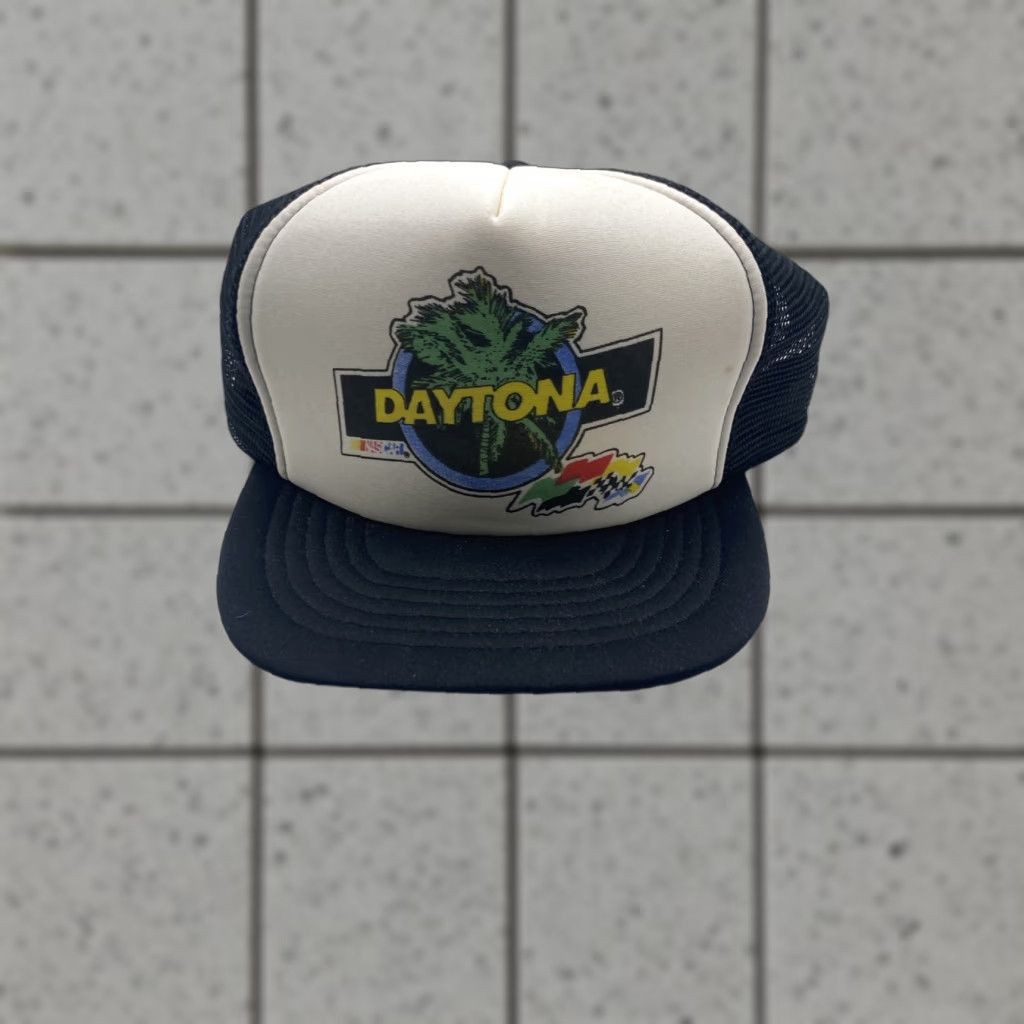 NASCAR VINTAGE NASCAR Daytona Snapback Trucker Hat Blackand White Trucker Hat Men Adjustab le Blue 80s NASCAR Hat Mens Size ONE SIZE - 1 Thumbnail