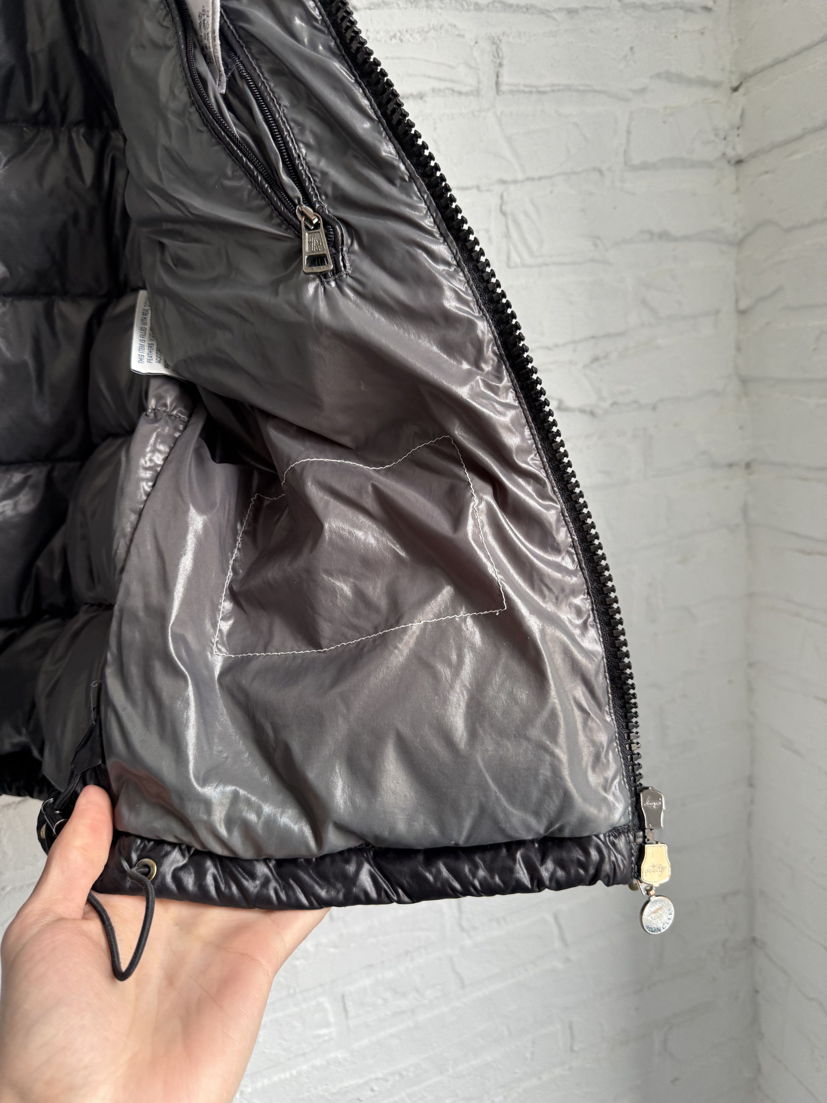 Moncler Moncler Maya Giubbotto Black Glossy Puffer jacket Size US S / EU 44-46 / 1 - 4 Thumbnail