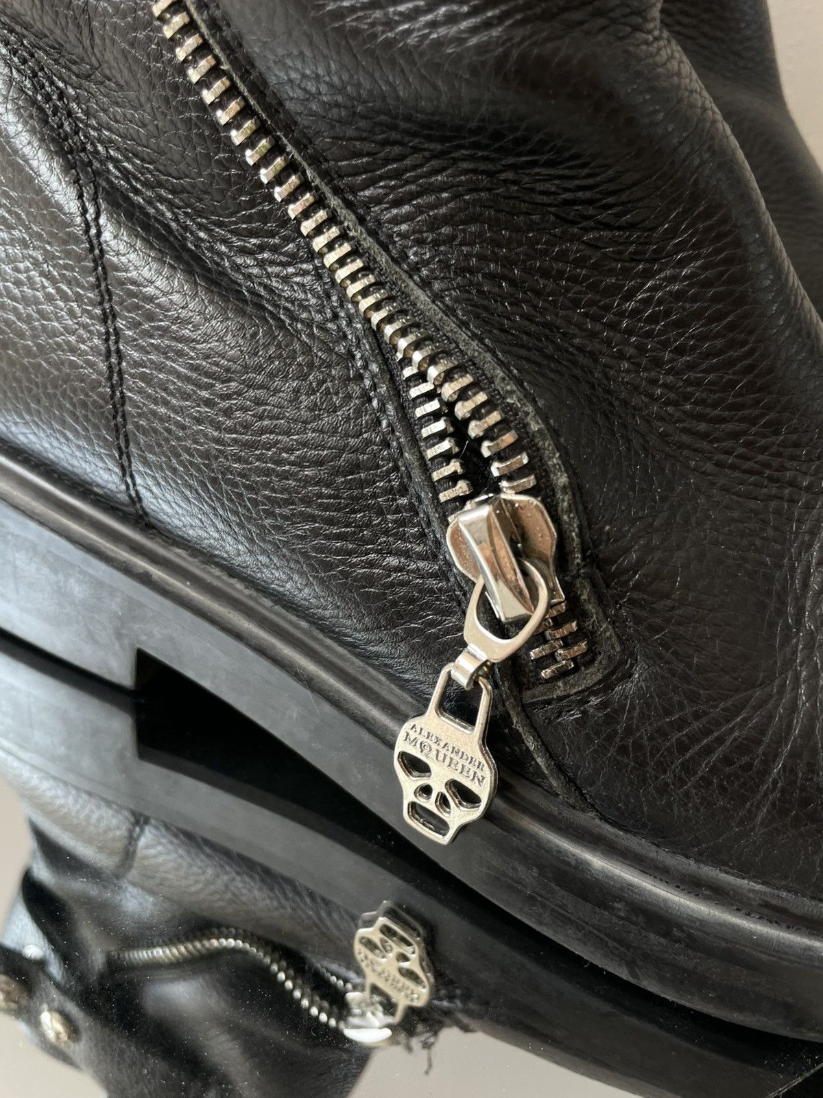Alexander McQueen Alexander McQueen boots Size US 7.5 / IT 37.5 - 12 Thumbnail