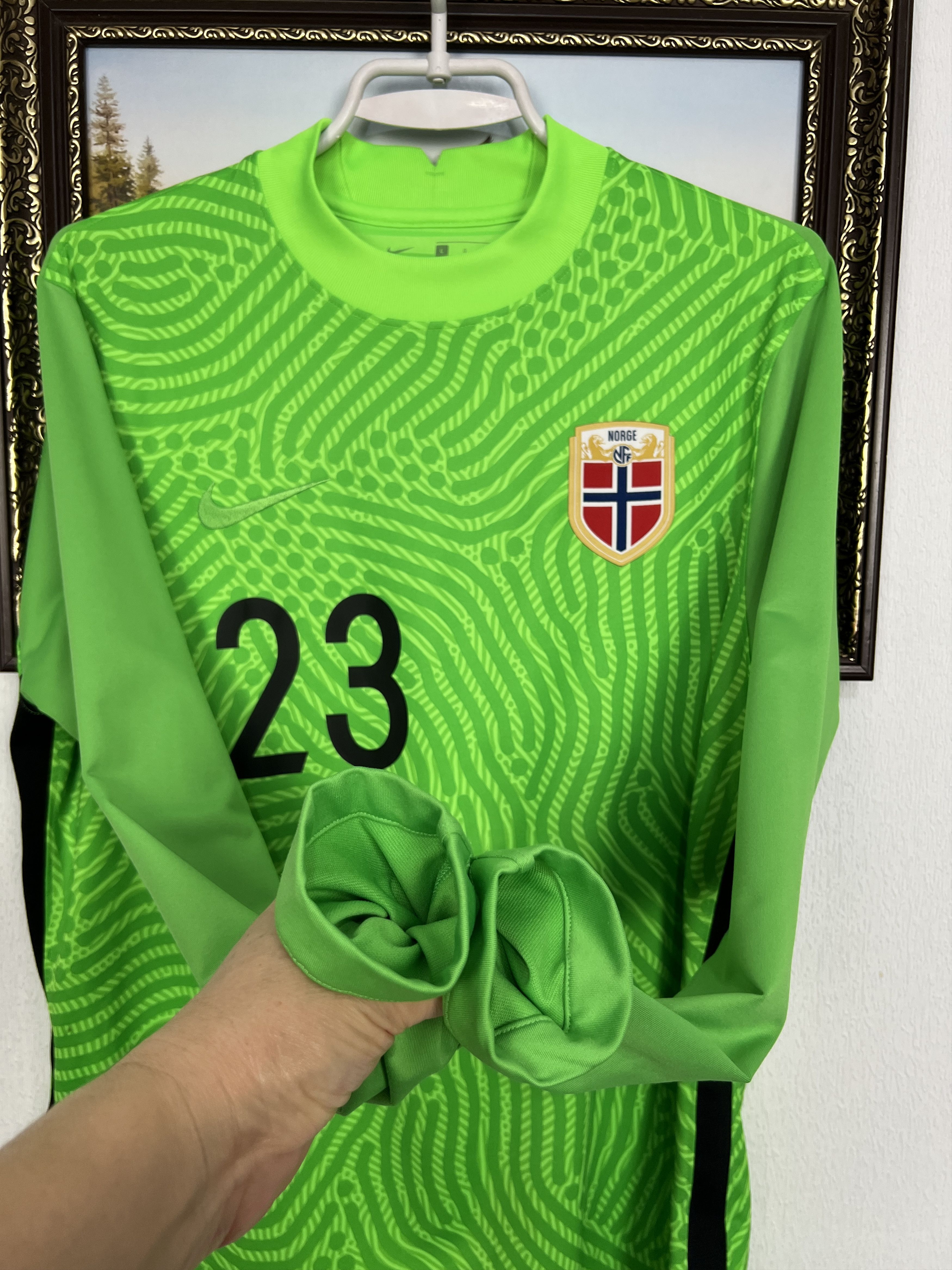 Nike Norway Player Issue Goalkeeper football shirt Soccer Jersey Size US L / EU 52-54 / 3 - 5 Thumbnail