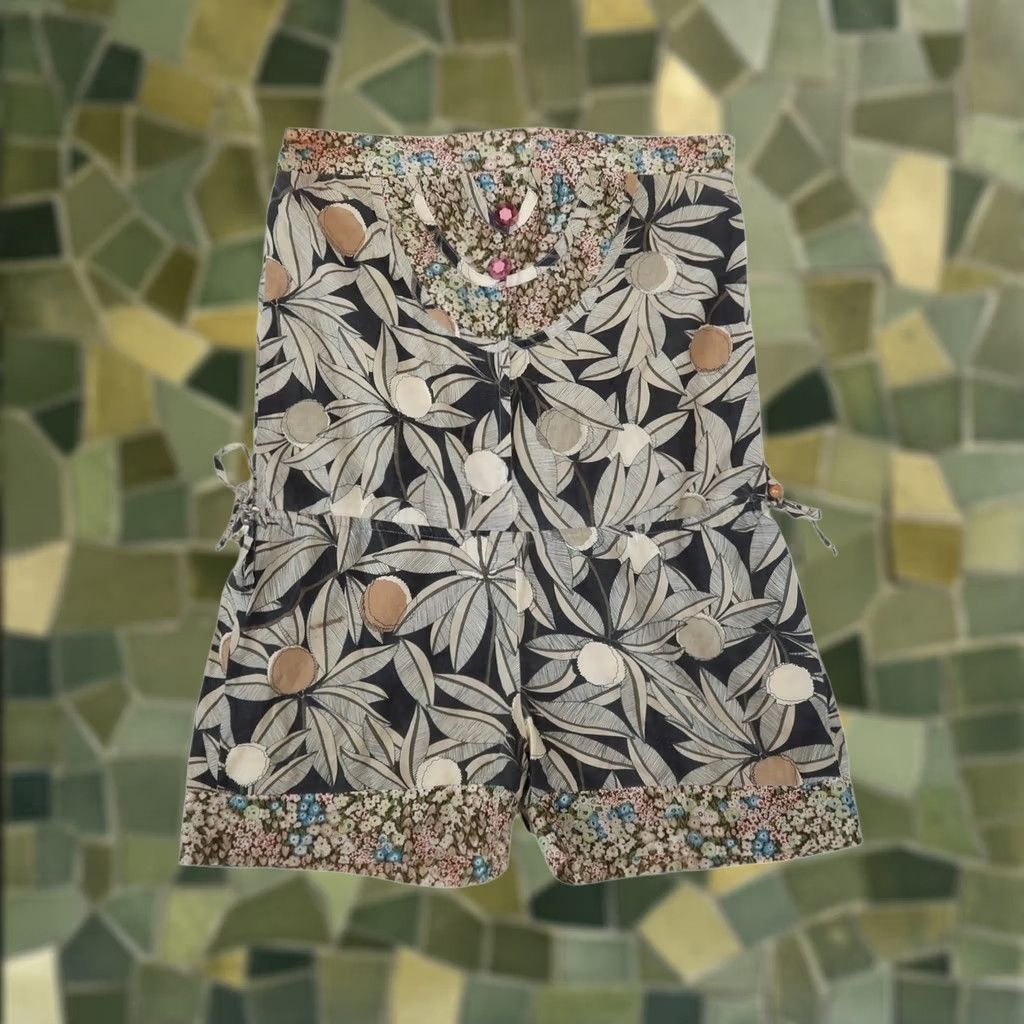 Sugar VINTAGE Sugar Lips Romper S Cream Grey Floral Leaf Strapless 2000s Womens Size 28" / US 6 / IT 42 - 1 Thumbnail