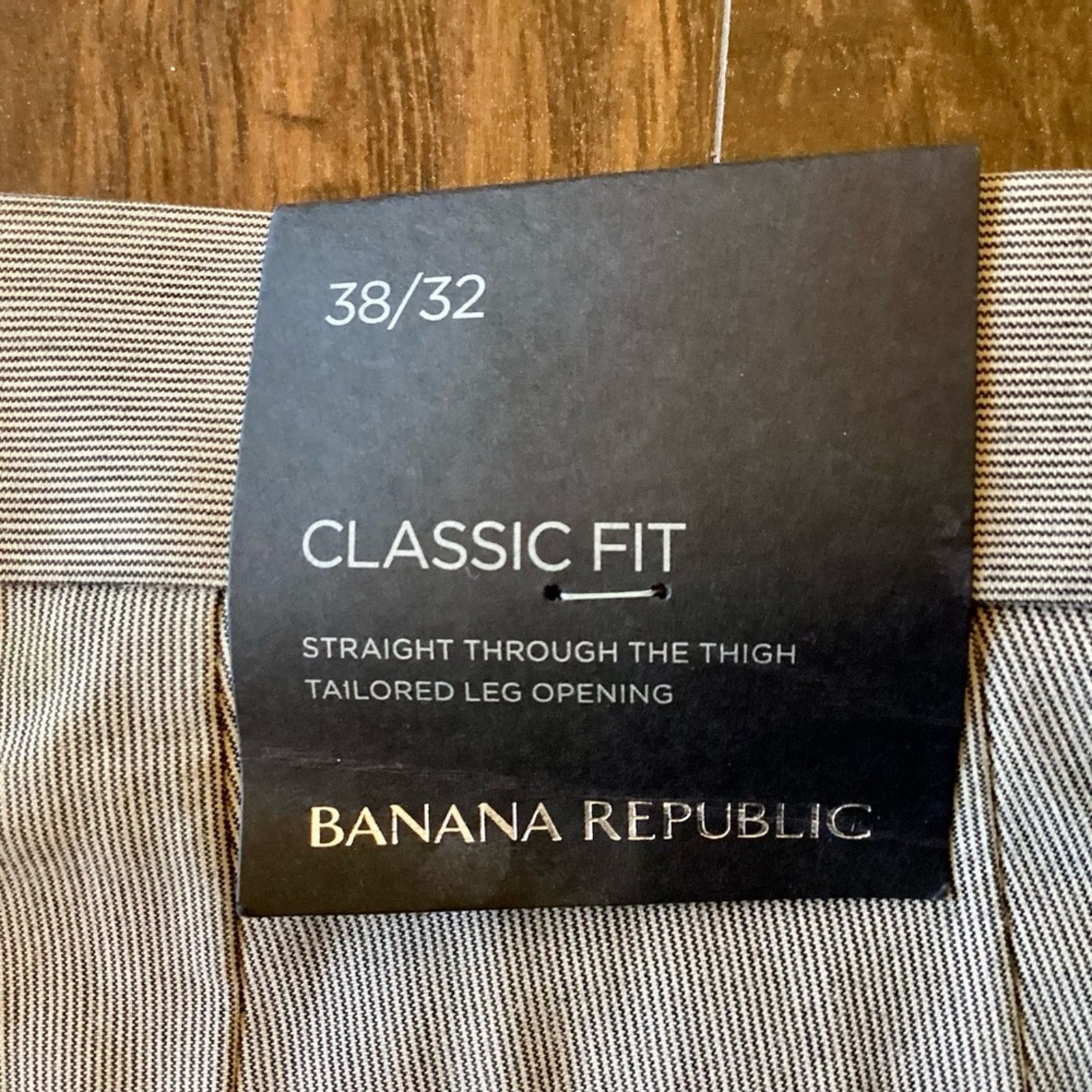 Banana Republic Banana Republic Men’s Classic Fit Khakis, 38x32 Size US 38 / EU 54 - 7 Thumbnail