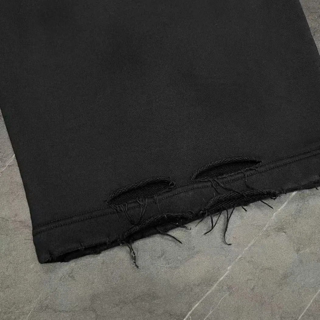 Balenciaga balenciaga 24fw baggy planet logo pants. Size US 26 / EU 42 - 3 Thumbnail