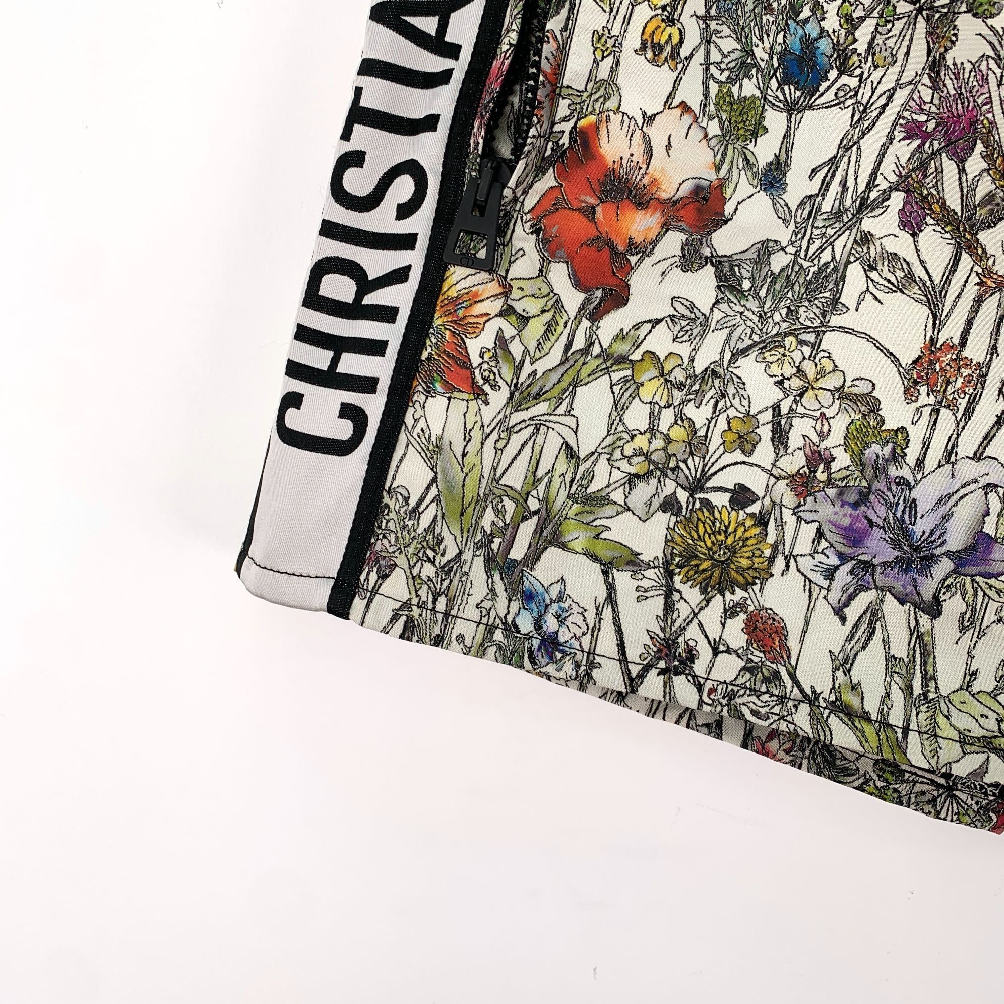 Dior Christian Dior Womens Floral Print Silk-Blend Shorts Size M Size 25" / US 0 / IT 36 - 6 Thumbnail