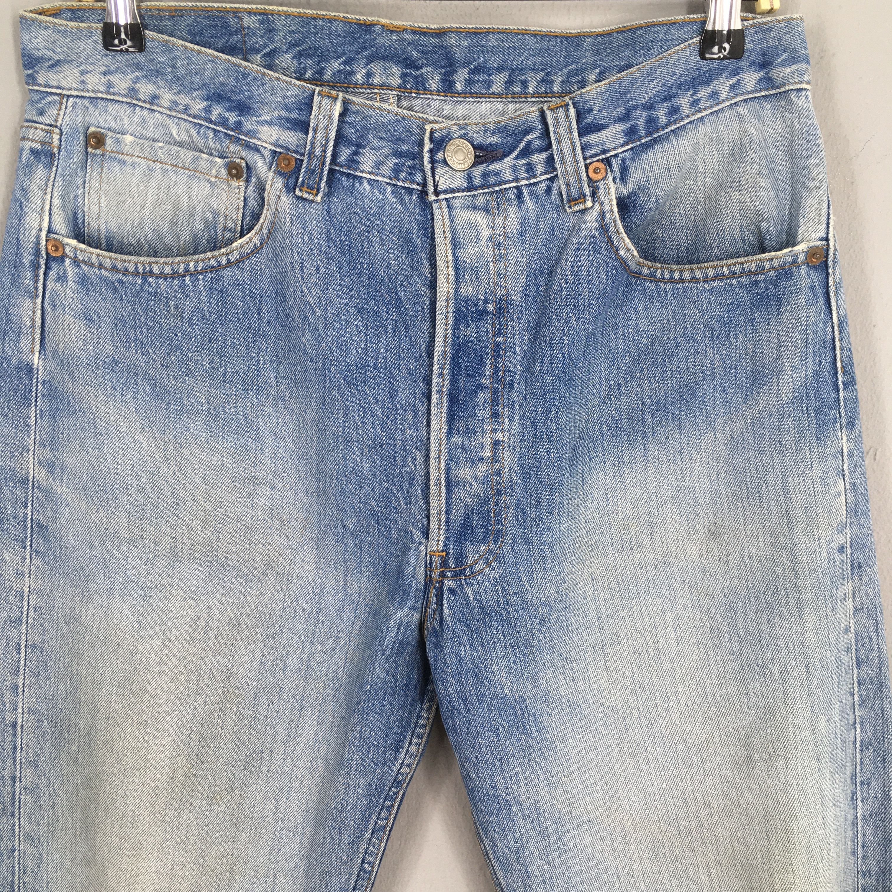 Levi's Size 32x29.5 Vintage 90s Levi's 501 Distressed Jeans S1162 Size US 32 / EU 48 - 2 Thumbnail