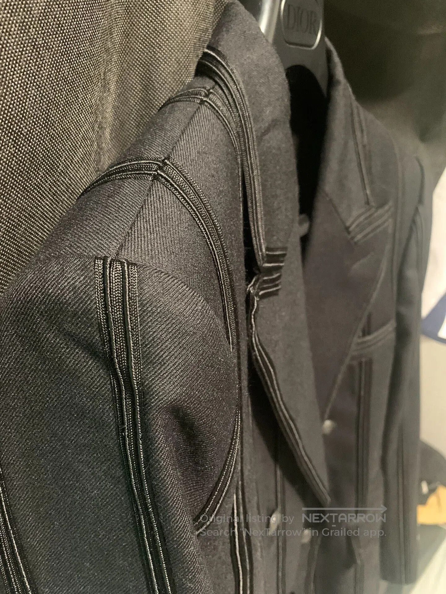 Saint Laurent Paris elegant black tailored double-breasted blazer. Size US L / EU 52-54 / 3 - 4 Thumbnail
