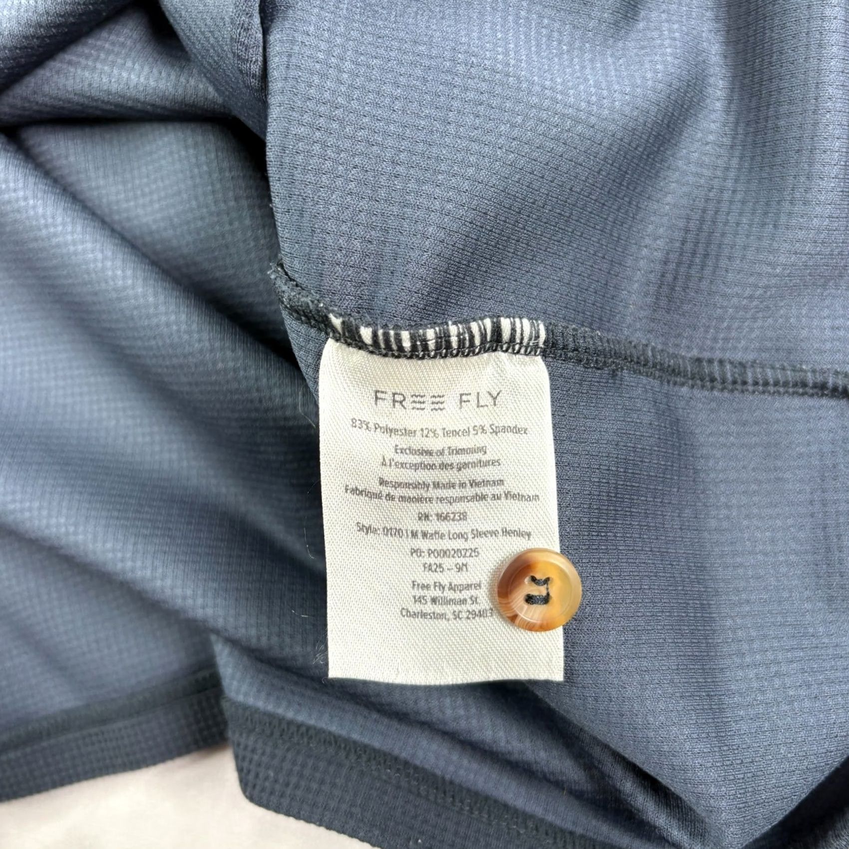 Vintage Free Fly Mens Sweatshirt Henley Blue L Waffle Knit Pullover Stretch Logo Shirt Size US L / EU 52-54 / 3 - 7 Thumbnail