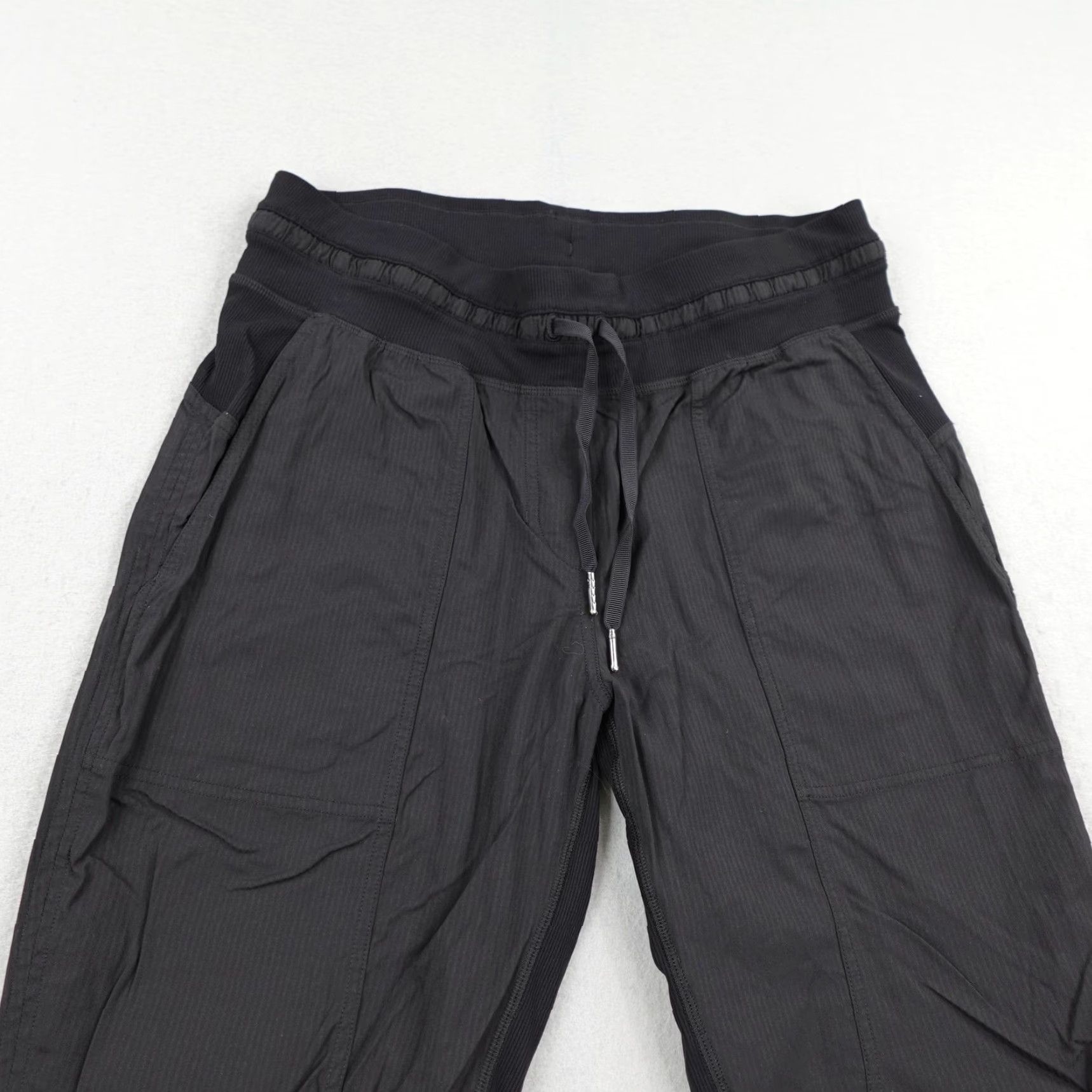 Lululemon Lululemon Pants Womens S Black Dance Studio Crop 25" Joggers Gym Yoga Athletic Pants Striped Pattern Pockets Elastic Waist Regular Inseam 24" Size 28" / US 6 / IT 42 - 2 Thumbnail