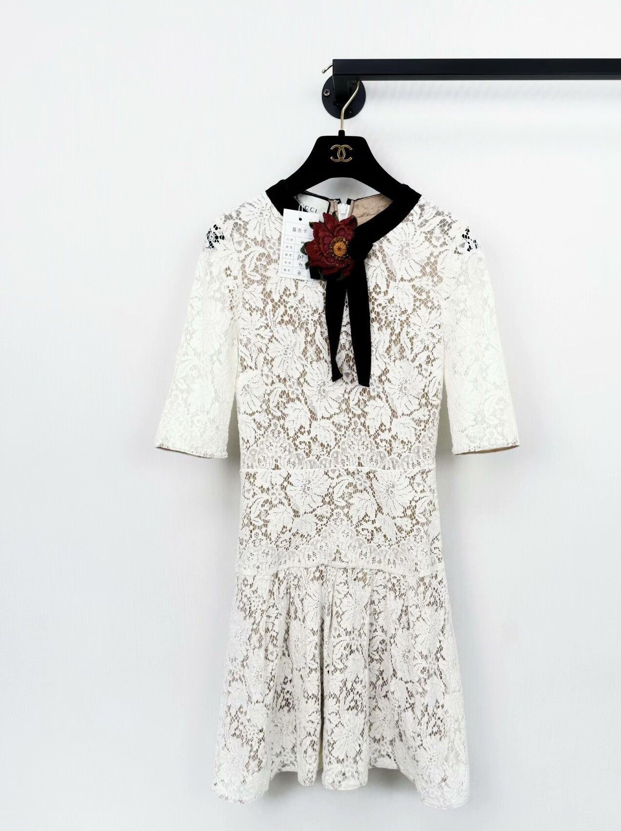 Gucci Gucci lace dress Size S / US 4 / IT 40 - 1 Thumbnail