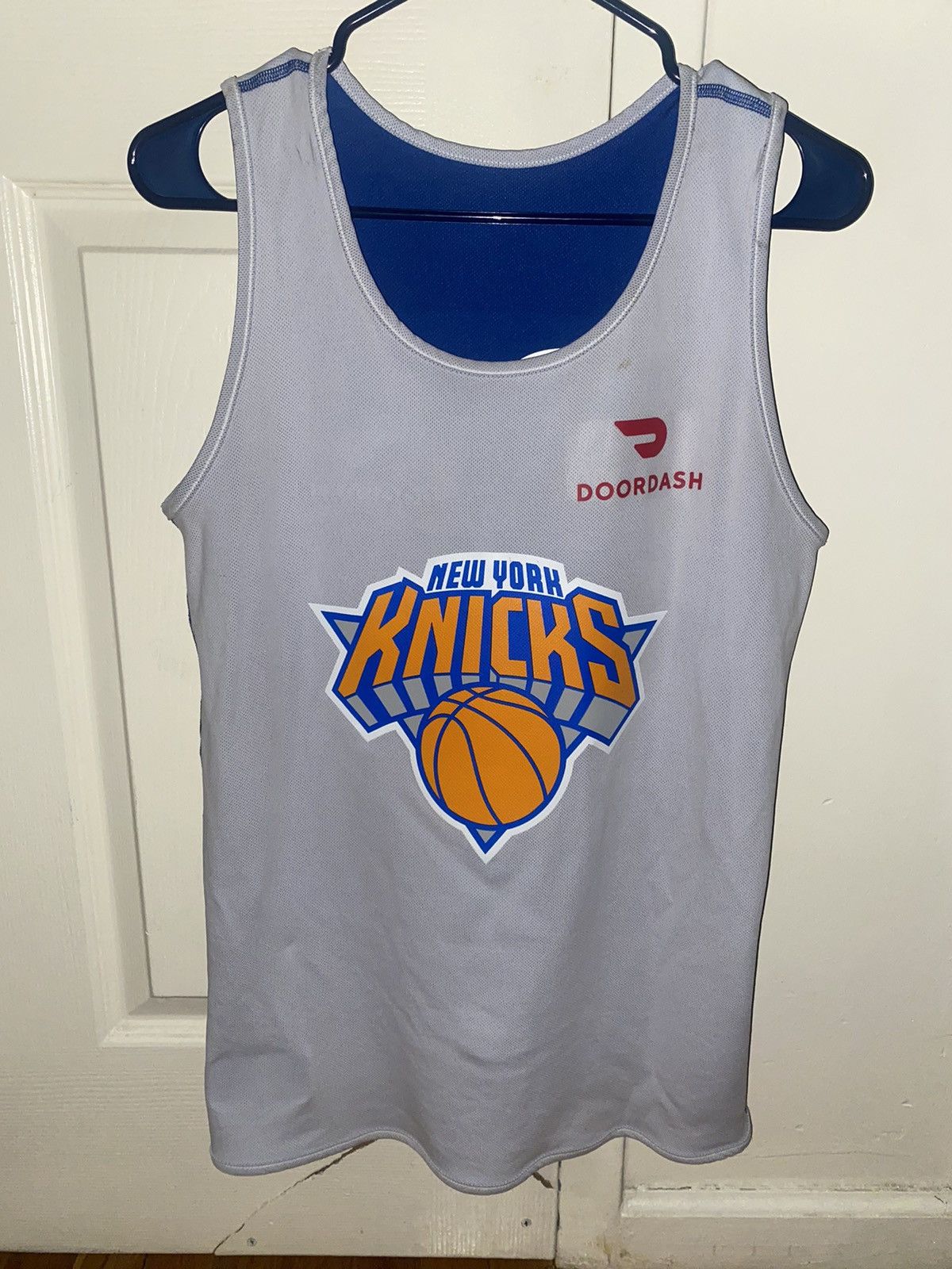NBA Nba NY Knicks practice jersey 100% Authentic Size US S / EU 44-46 / 1 - 4 Thumbnail