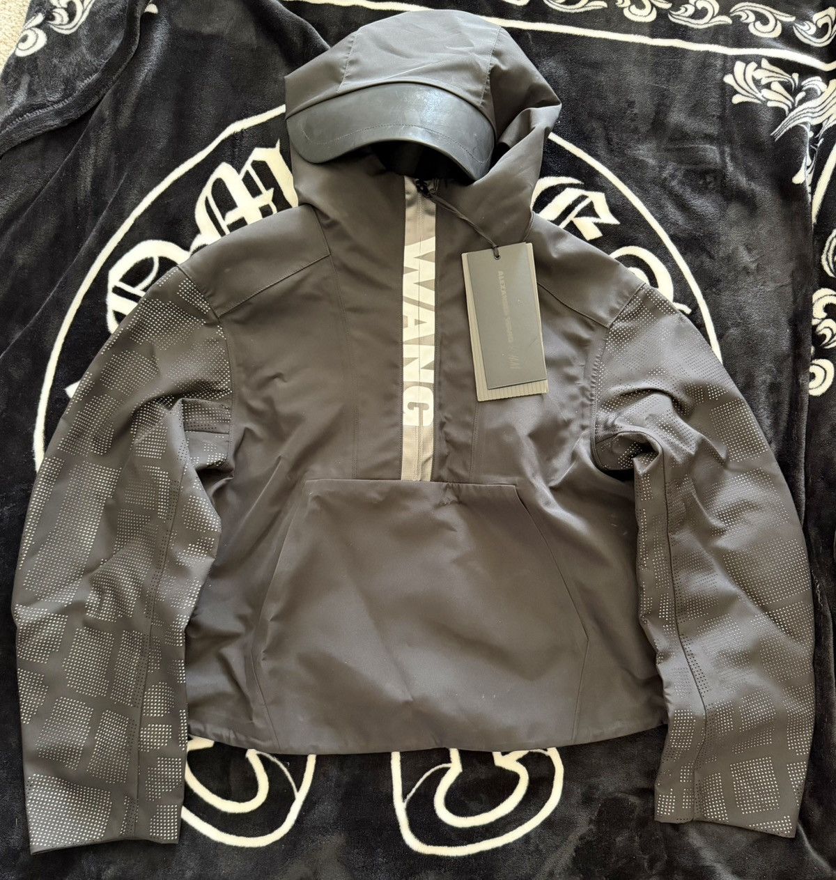 Alexander Wang × H&M Alexander Wang x H&M Windbreaker Jacket Size M / US 6-8 / IT 42-44 - 1 Thumbnail