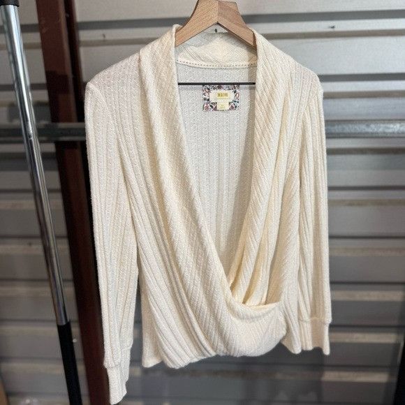 Designer MAEVE by ATHROPOLOGIE CREAM SOFT SWEATER SZ M Size M / US 6-8 / IT 42-44 - 1 Thumbnail