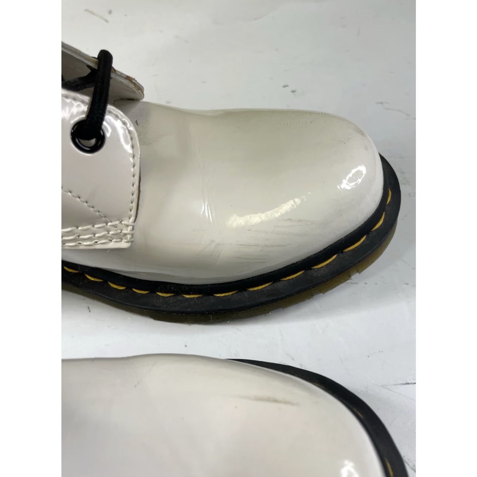 Dr. Martens Dr. Martens Boots White Air Wair Leather 11821 Womens US 11 EU 43 Ankle Combat Boot Size US 11 / IT 41 - 7 Thumbnail