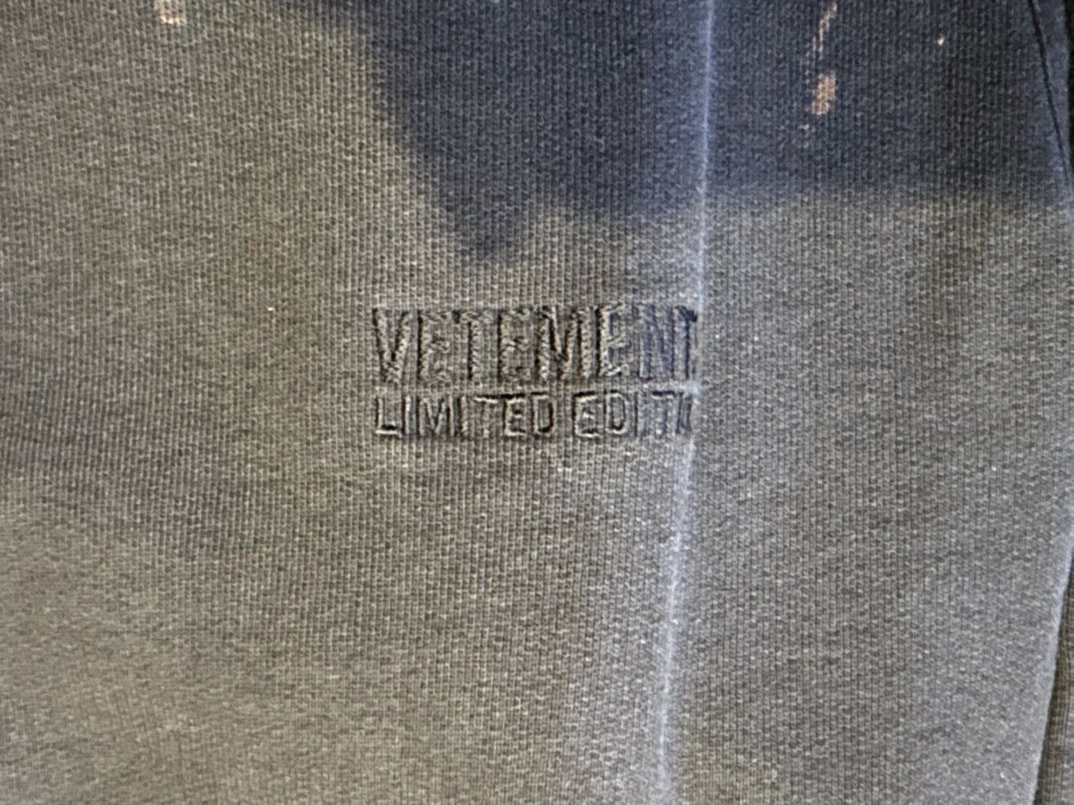 Vetements Vetements super baggy sweatpants Size US 32 / EU 48 - 8 Thumbnail