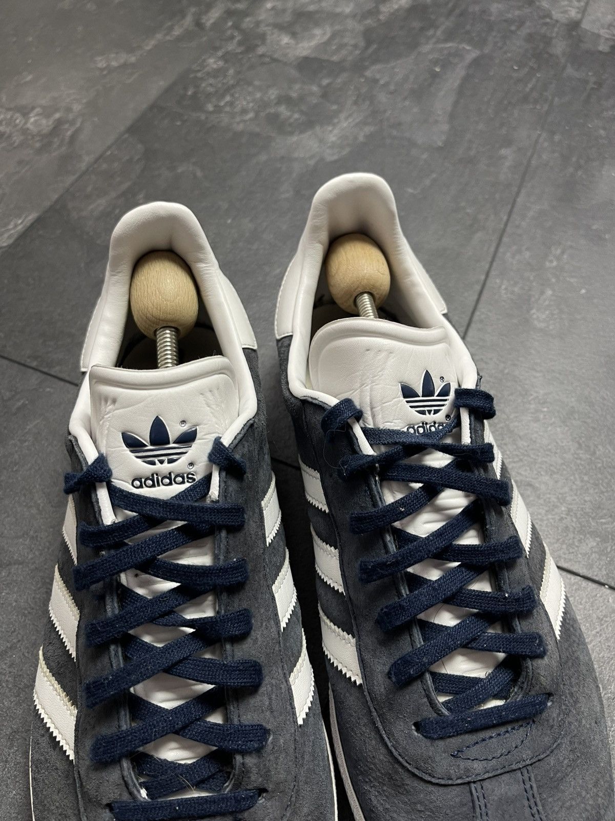 Adidas × Streetwear × Vintage Vintage adidas gazelle rare low top sneakers Size US 10 / EU 43 - 5 Thumbnail