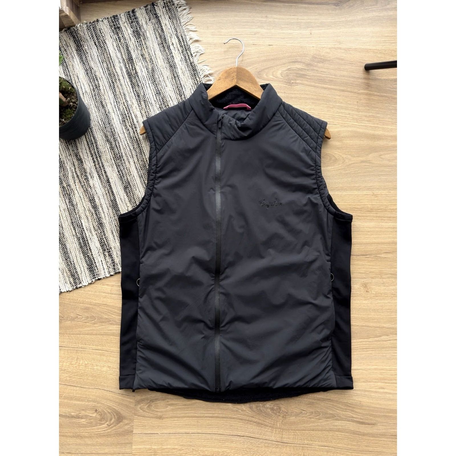 Rapha Rapha Woman Performance Cycling Full Zip Gray Black Jacket Nylon Vest XL Windbreaker Women XL Urban Outdoor Cycling Italy USA Streetwear Roadwear Size XL / US 12-14 / IT 48-50 - 2 Thumbnail
