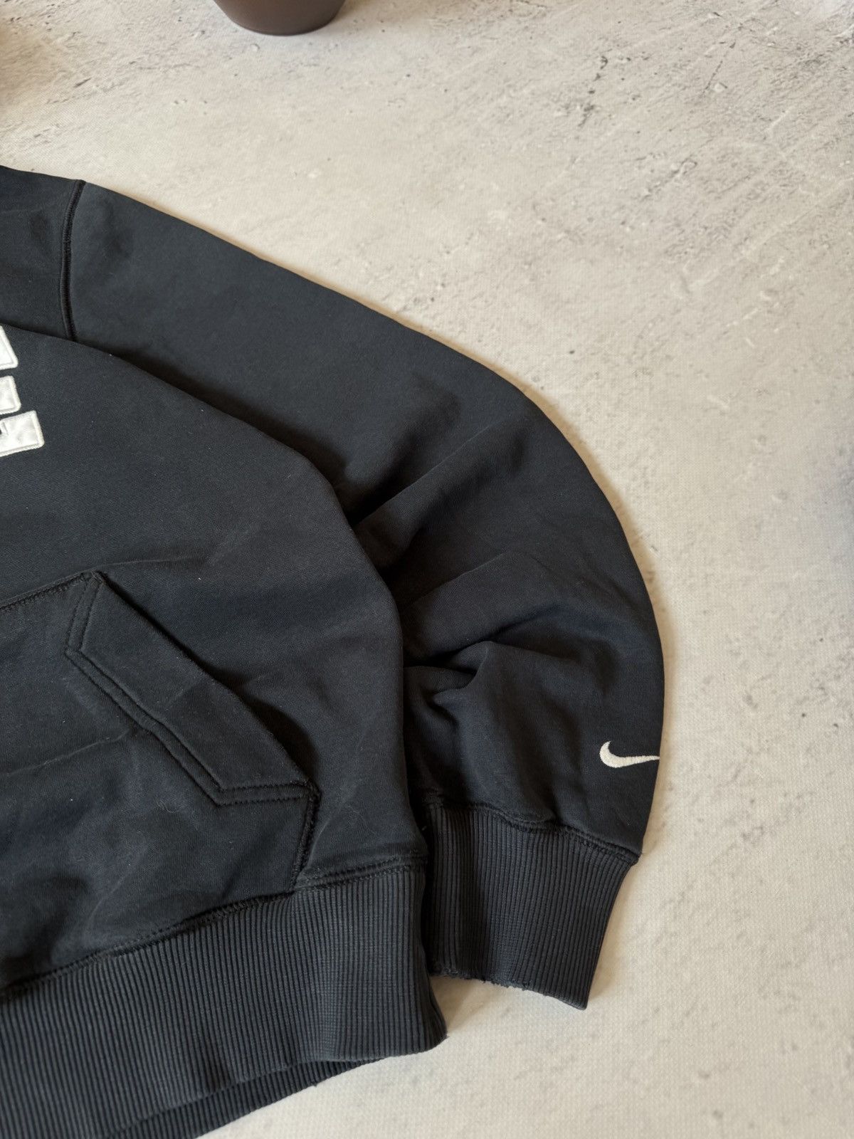 Nike × Vintage NIKE VINTAGE 00s y2k OVERSIZE BAGGY HOODIE CENTER LOGO Size US S / EU 44-46 / 1 - 3 Thumbnail