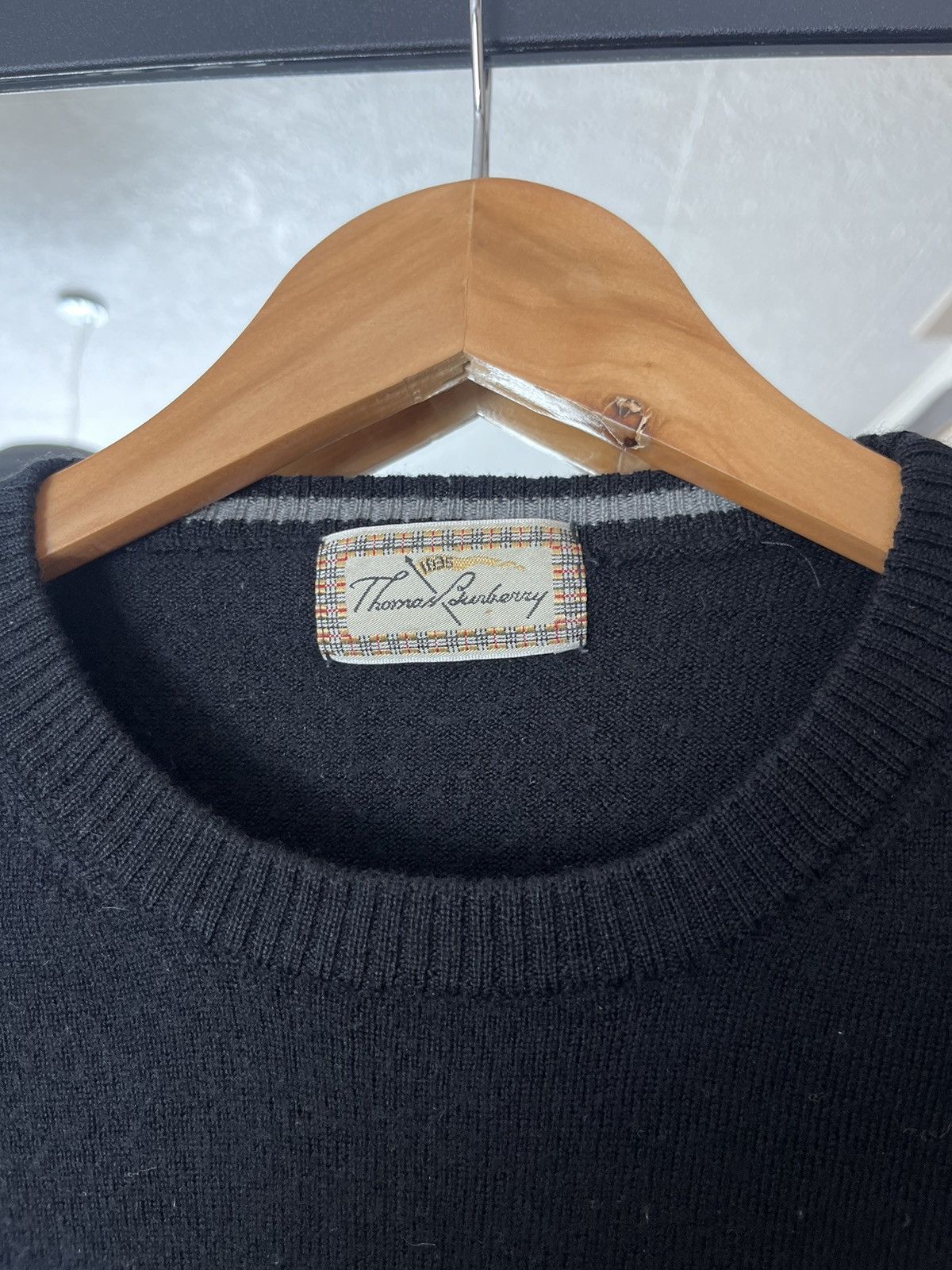 Burberry Vintage Thomas Burberry Wool Sweater Black Size US M / EU 48-50 / 2 - 6 Thumbnail