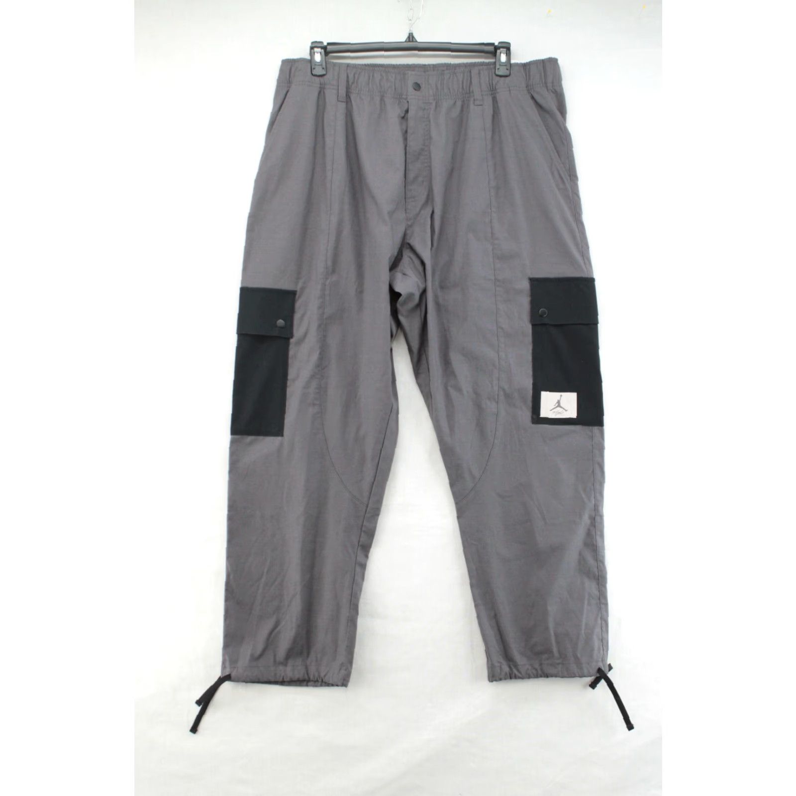 Nike Nike Jordan Flight Essentials Utility Cargo Pants Women 2X Gray Gorpcore Cargo Pants Women's 2X Gray Nike Jordan Flight Essentials Utility Gorpcore Size 40" / US 18 - 2 Thumbnail