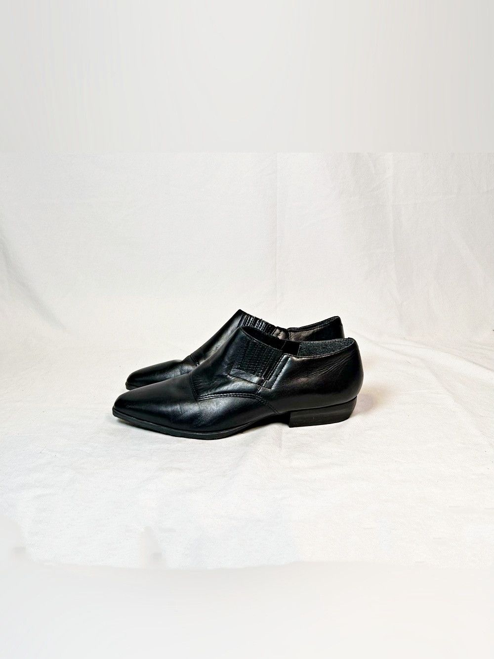 Other Vintage Wild Pair Black Leather Western Booties Ankle Boots Size US 7.5 / IT 37.5 - 4 Thumbnail