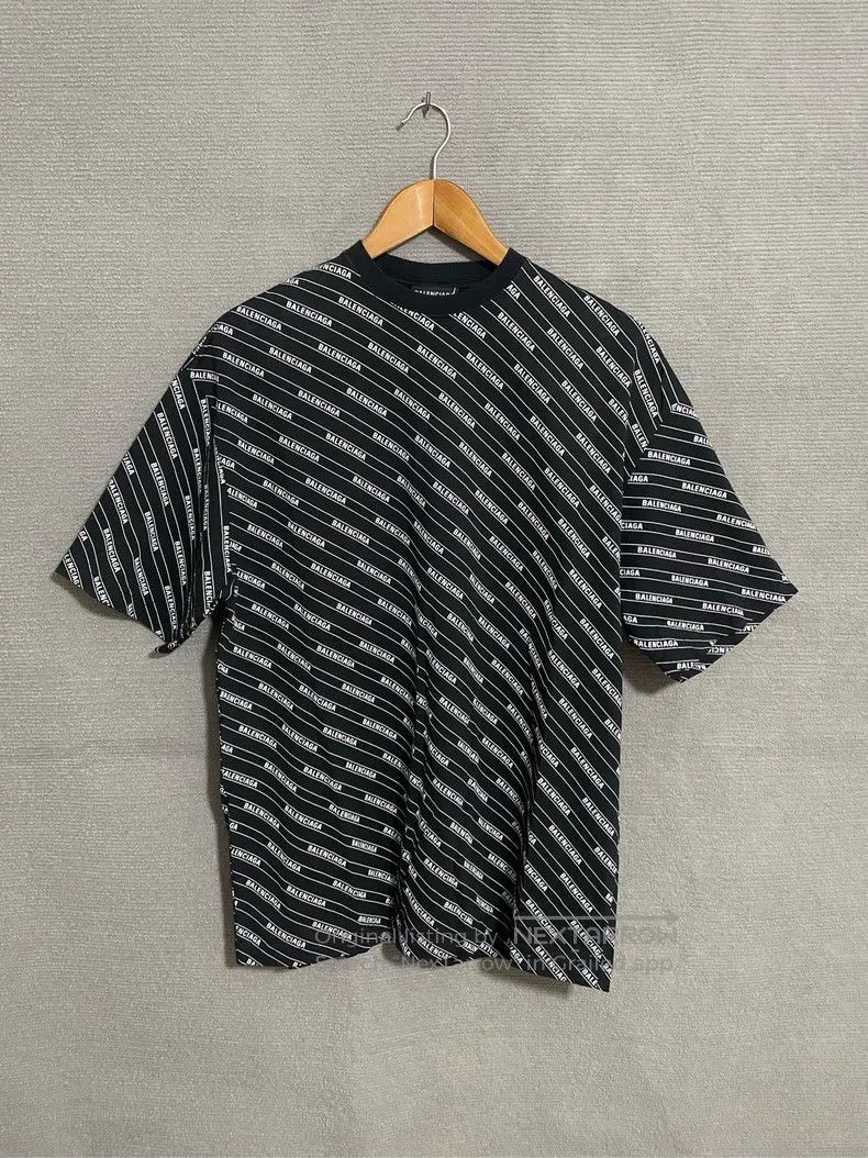 Balenciaga Balenciaga Diagonal letter full-print short-sleeve Size US S / EU 44-46 / 1 - 1 Thumbnail