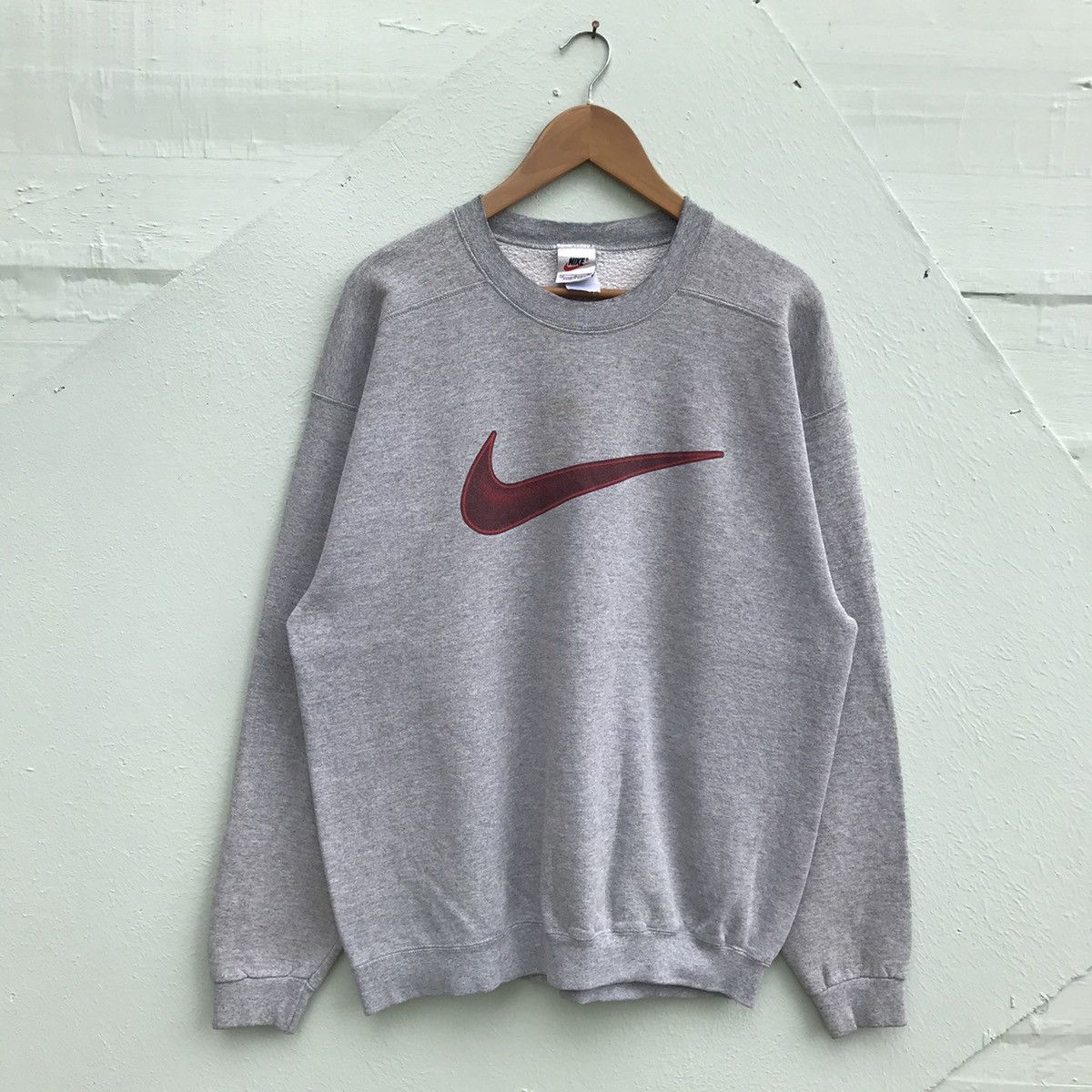 Nike Nike vintage 90s big swoosh crewneck sweater Size US M / EU 48-50 / 2 - 1 Thumbnail