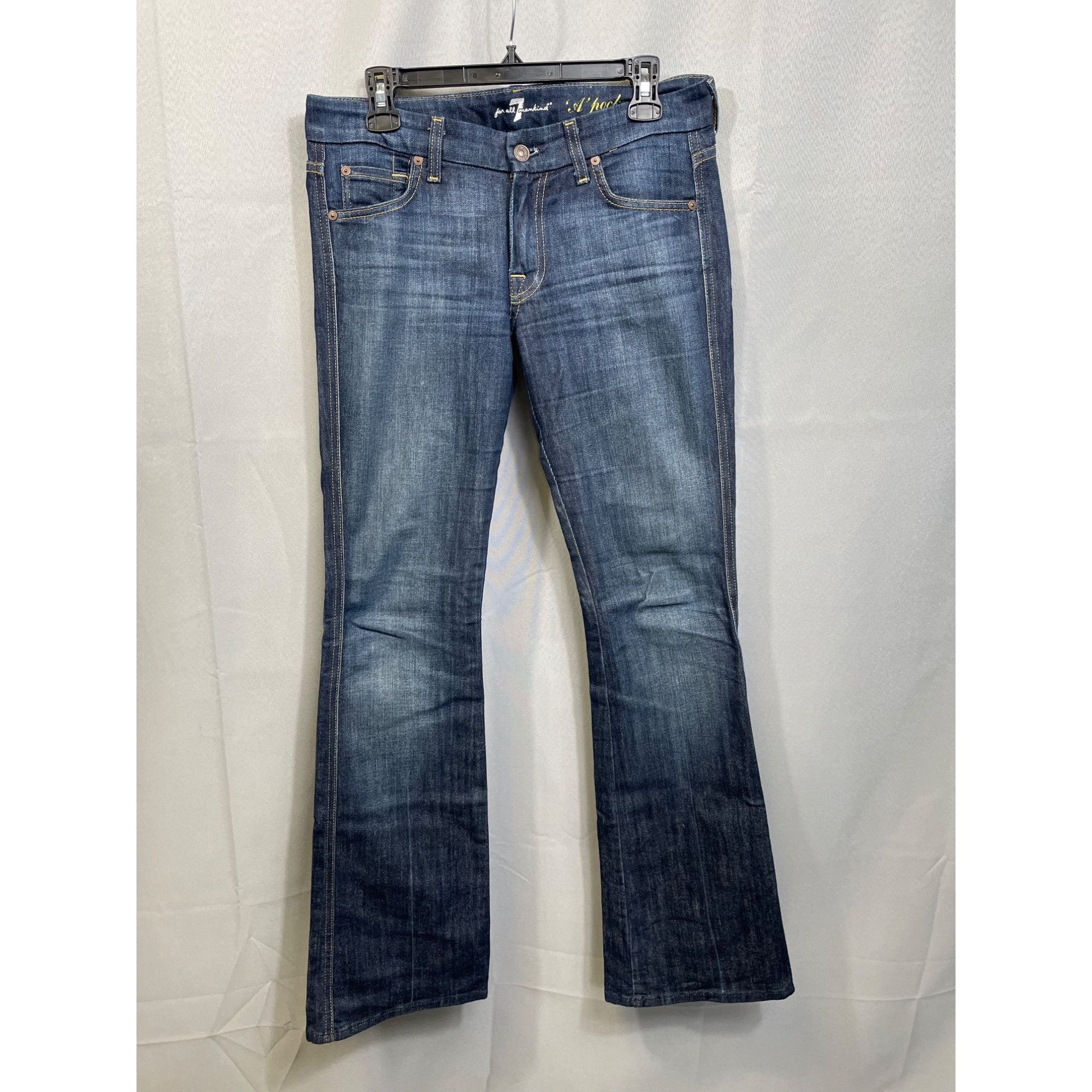 7 For All Mankind 7 For All Mankind SKU 7550 Bootcut Womens Denim Jeans Size 2 Size 27" / US 4 / IT 40 - 1 Thumbnail