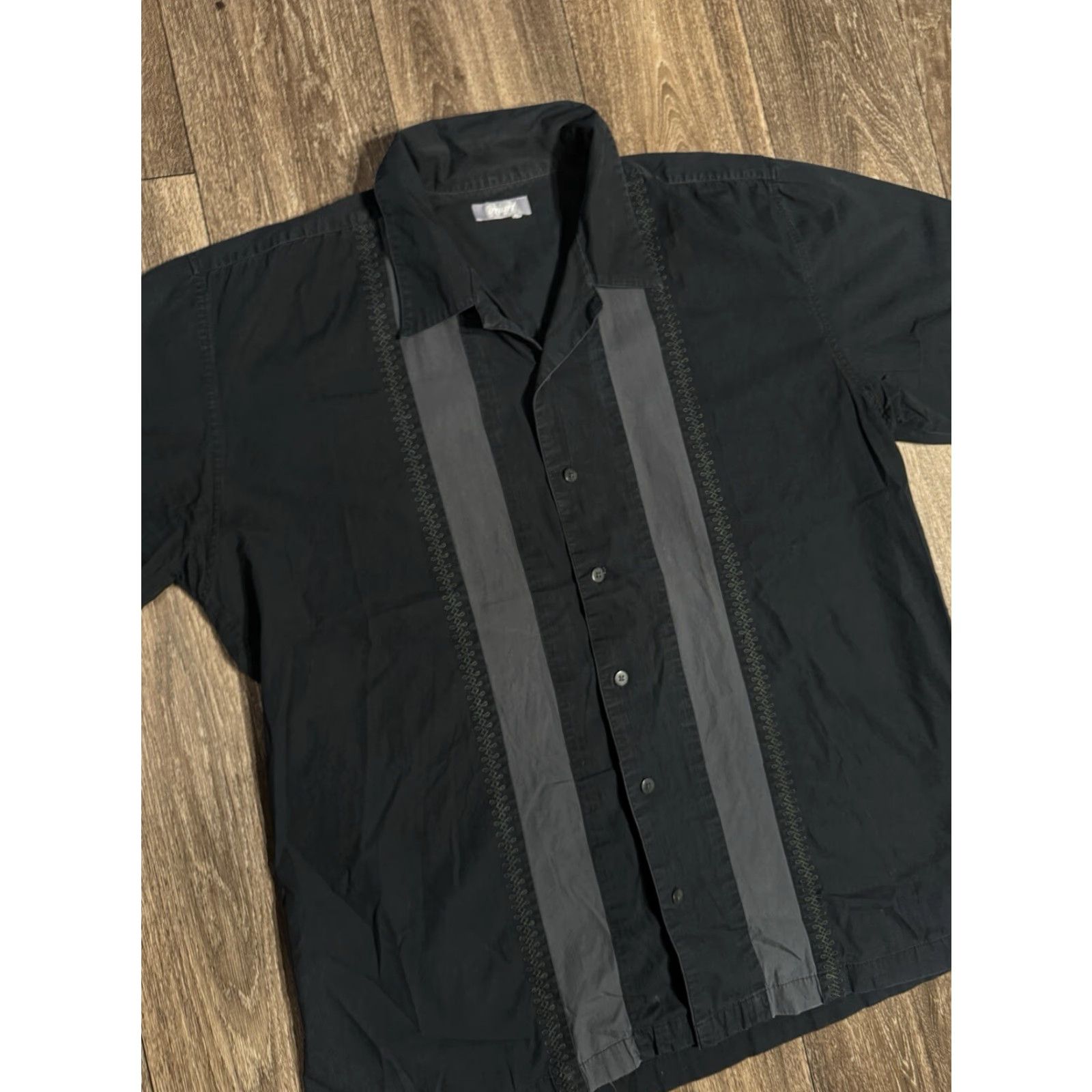 Vintage VINTAGE Utility Short Sleeve Button-Down Shirt XL Black Mens Skate Shirt Size US XL / EU 56 / 4 - 3 Thumbnail