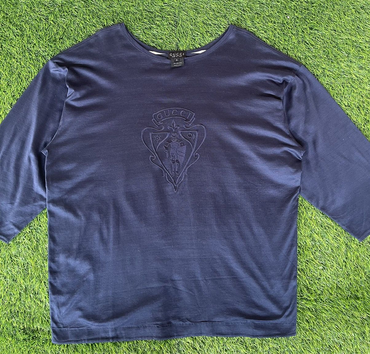 Gucci A/W’25🔥GUCCI🔥Embroidered Crest Logo 3Quartes Tshirt Size S / US 4 / IT 40 - 12 Thumbnail