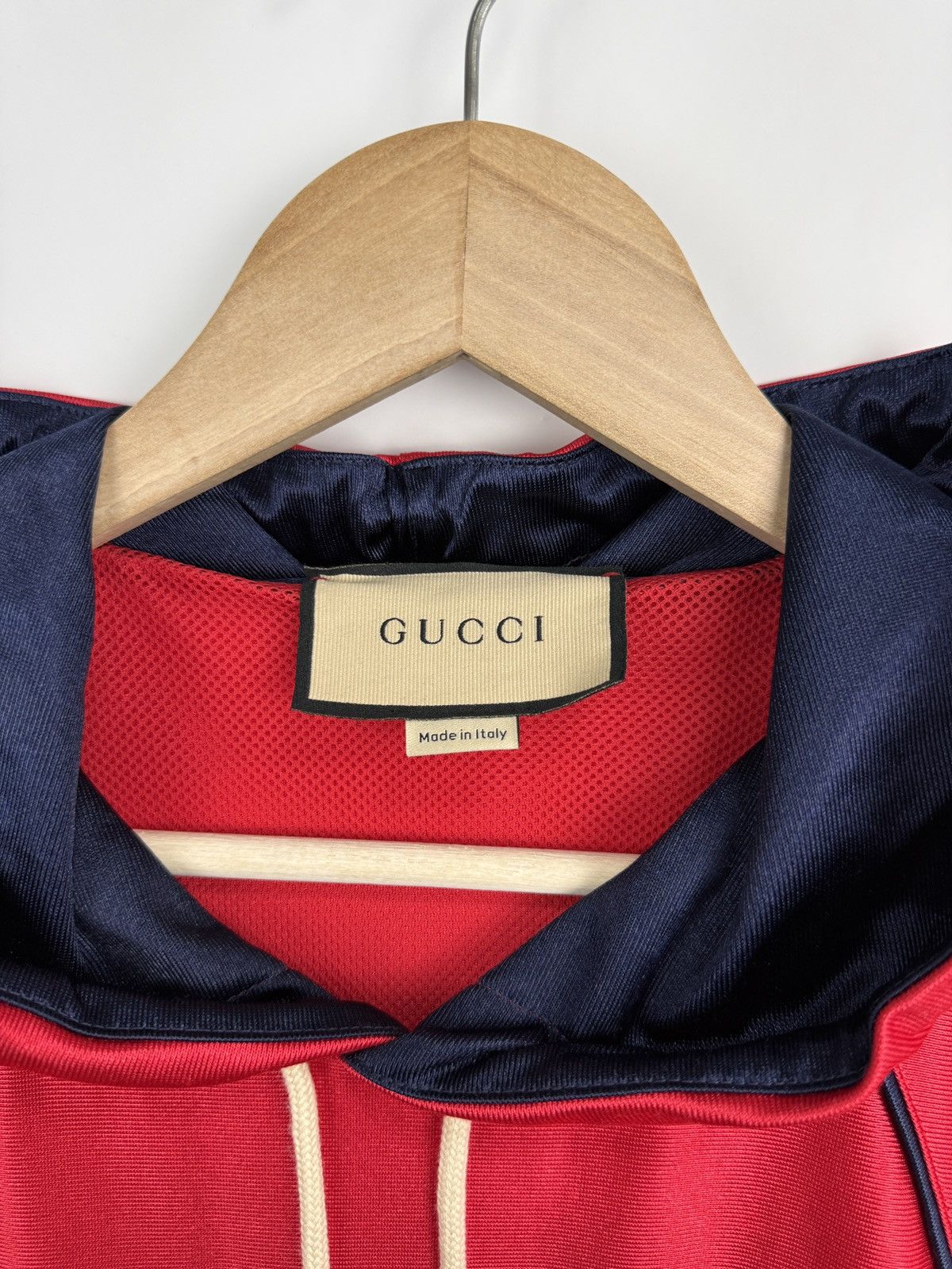 Gucci 🇮🇹 RRP $1550 Gucci Web Stripe Shiny Jersey Hoodie Rare Size US M / EU 48-50 / 2 - 10 Thumbnail