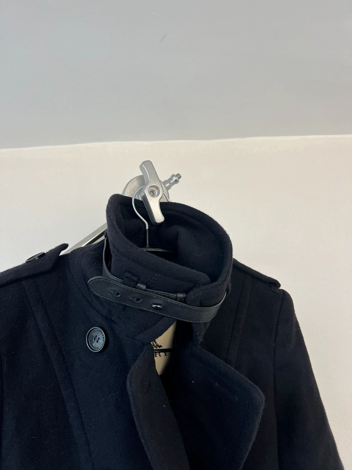 Burberry Burberry Court Leather-Button Padded Collar Wool Coat Size S / US 4 / IT 40 - 5 Thumbnail