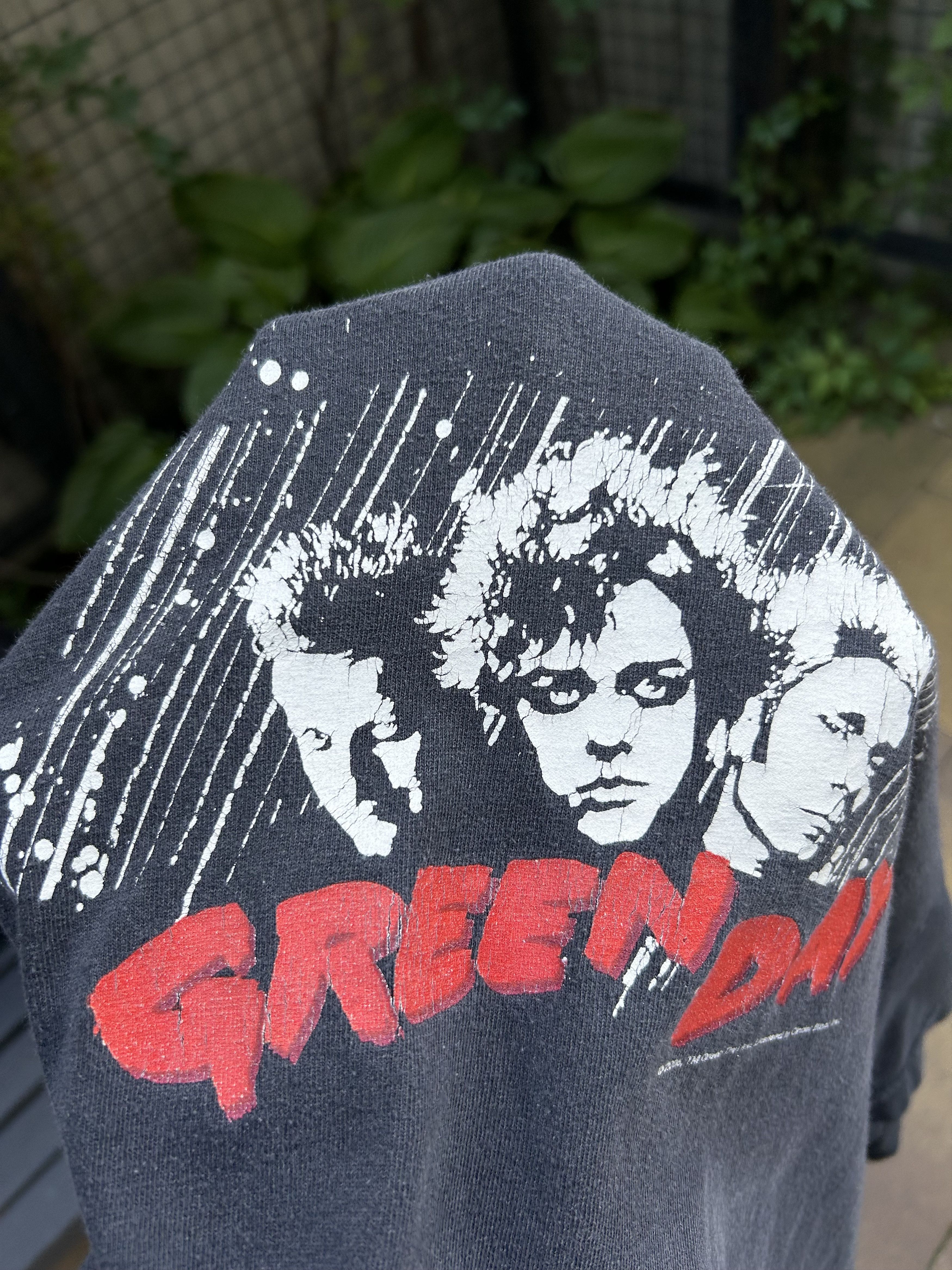Band Tees Vintage 2005 Green Day Rock Band T-shirt Size US L / EU 52-54 / 3 - 16 Thumbnail