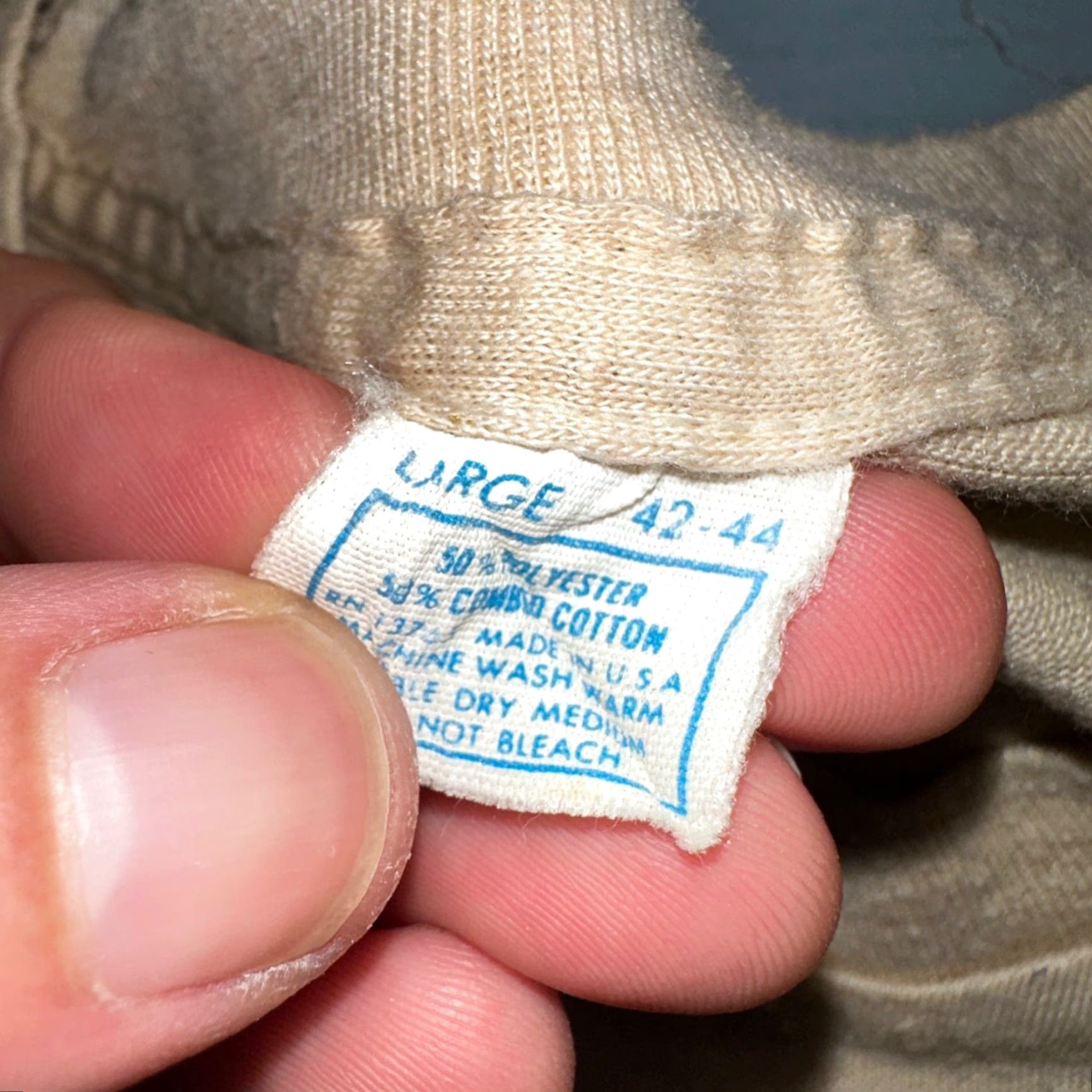 Nomad VINTAGE Lake Shastina Campout 1979 T-Shirt Men L Beige Crew Neck Short Sleeve 70s 80s 90s VTG Shirt Mens Size US L / EU 52-54 / 3 - 5 Thumbnail