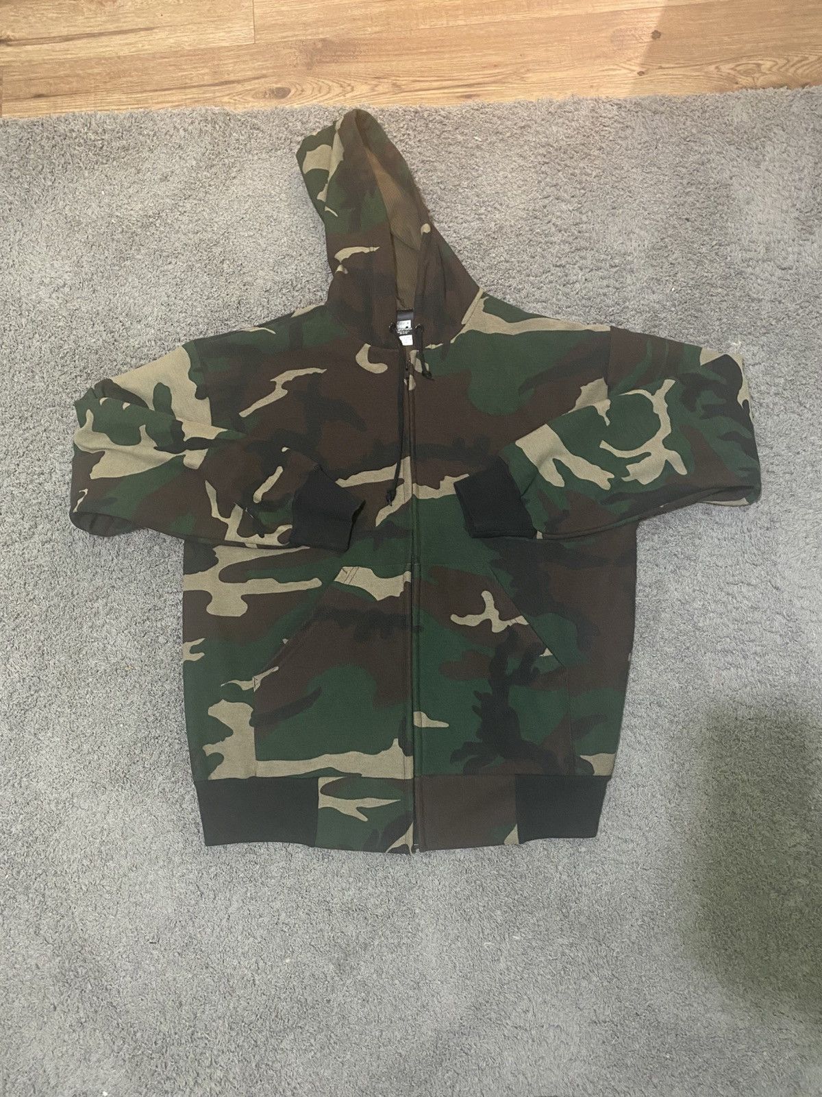 Other Vintage woodland camo zip up hoodie Size US M / EU 48-50 / 2 - 1 Thumbnail