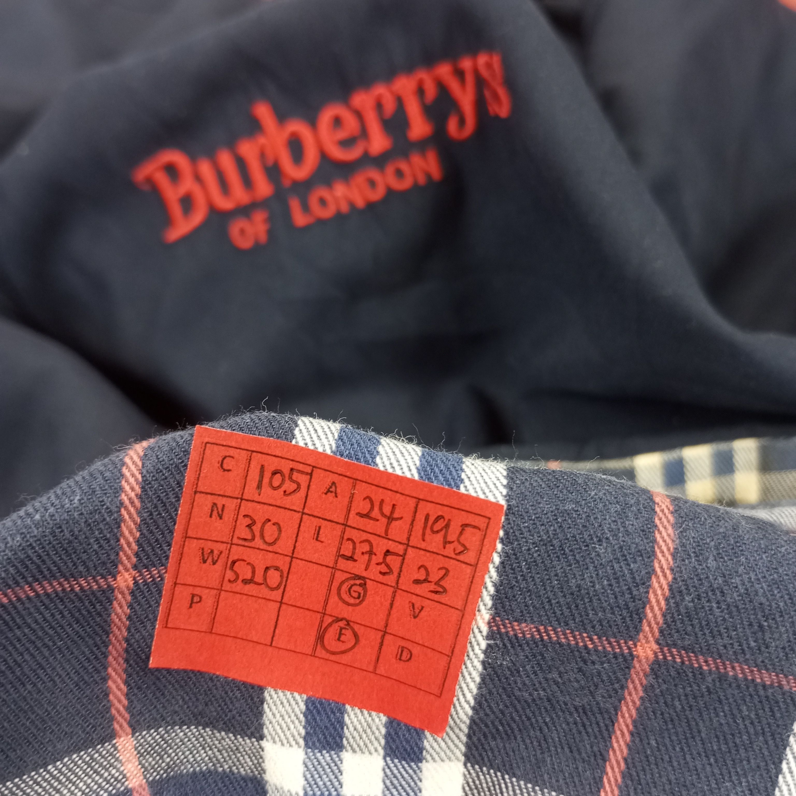 Burberry Burberrys Of London Reversible Jacket Nova Check Design Size US L / EU 52-54 / 3 - 11 Thumbnail