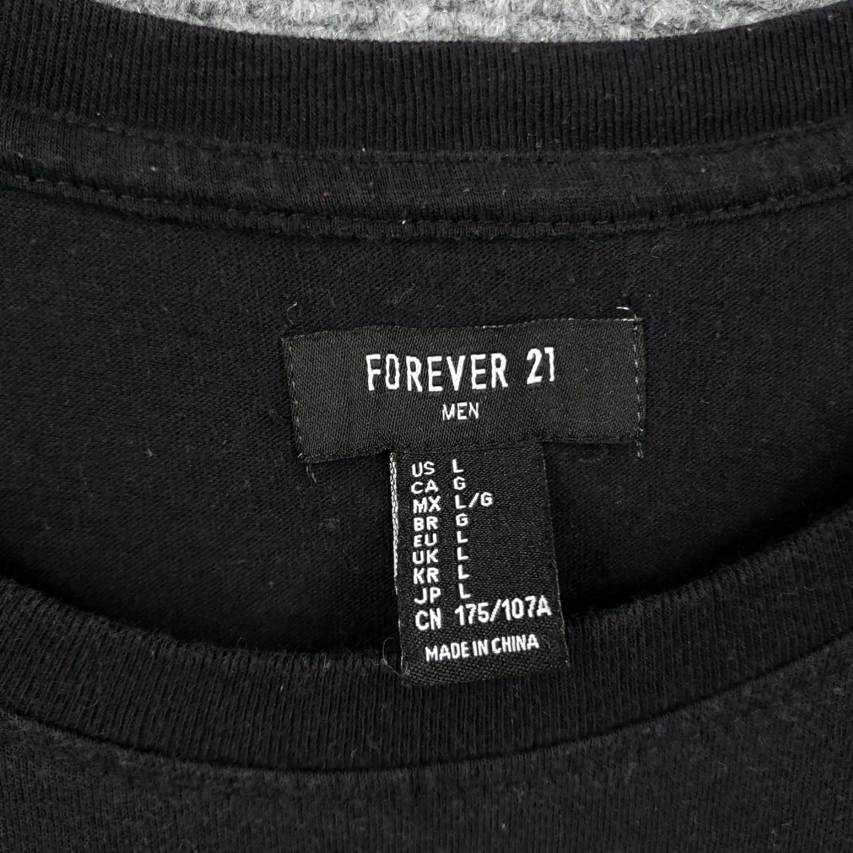 Forever 21 FOREVER 21 T Shirt Mens L Black Crew Neck Short Sleeves Tee Size US L / EU 52-54 / 3 - 3 Thumbnail
