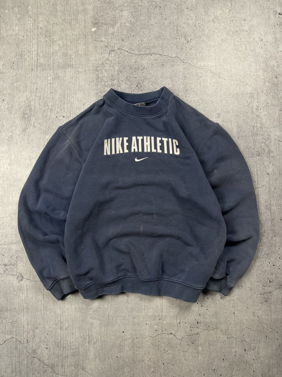 Nike Vintage Nike Sweatshirt Big logo Crazy Athletic Distressed Size US M / EU 48-50 / 2 - 2 Thumbnail