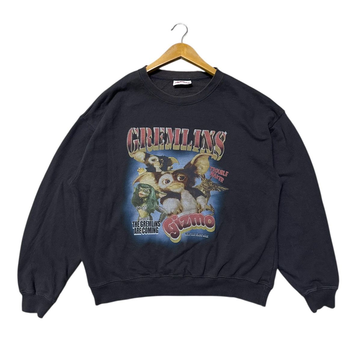 Cartoon Network Gremlins graphic print crewneck sweatshirt featuring Gizmo Size US L / EU 52-54 / 3 - 2 Thumbnail