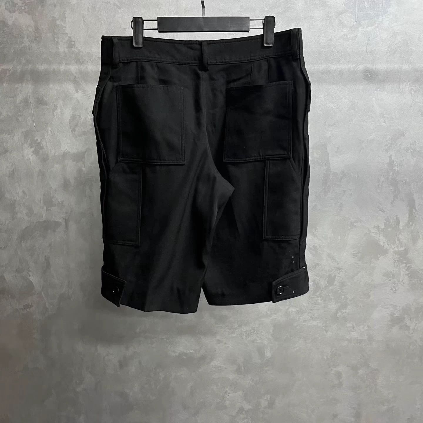 Burberry Burberry Black Panel Grain Short 50 Size US 34 / EU 50 - 2 Thumbnail