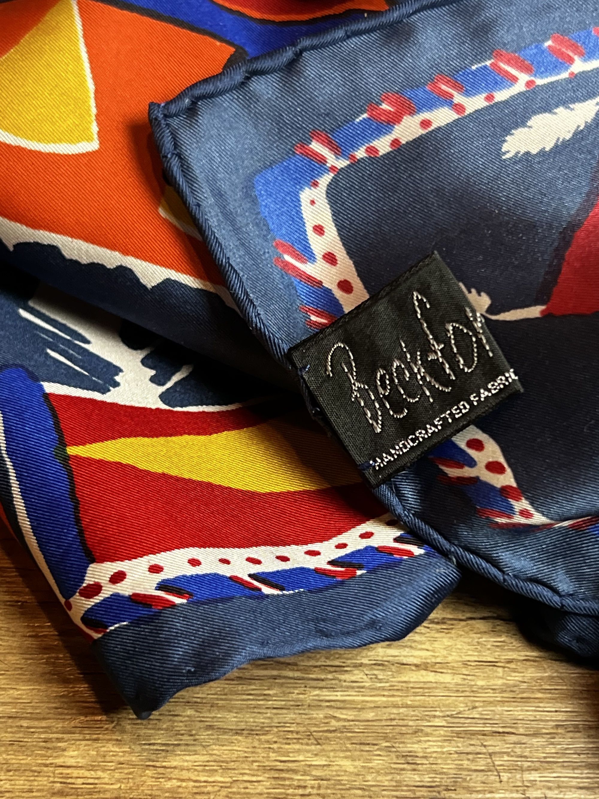Vintage Vintage 1970's-1990's Beckford Native American Silk Scarf Size ONE SIZE - 3 Thumbnail