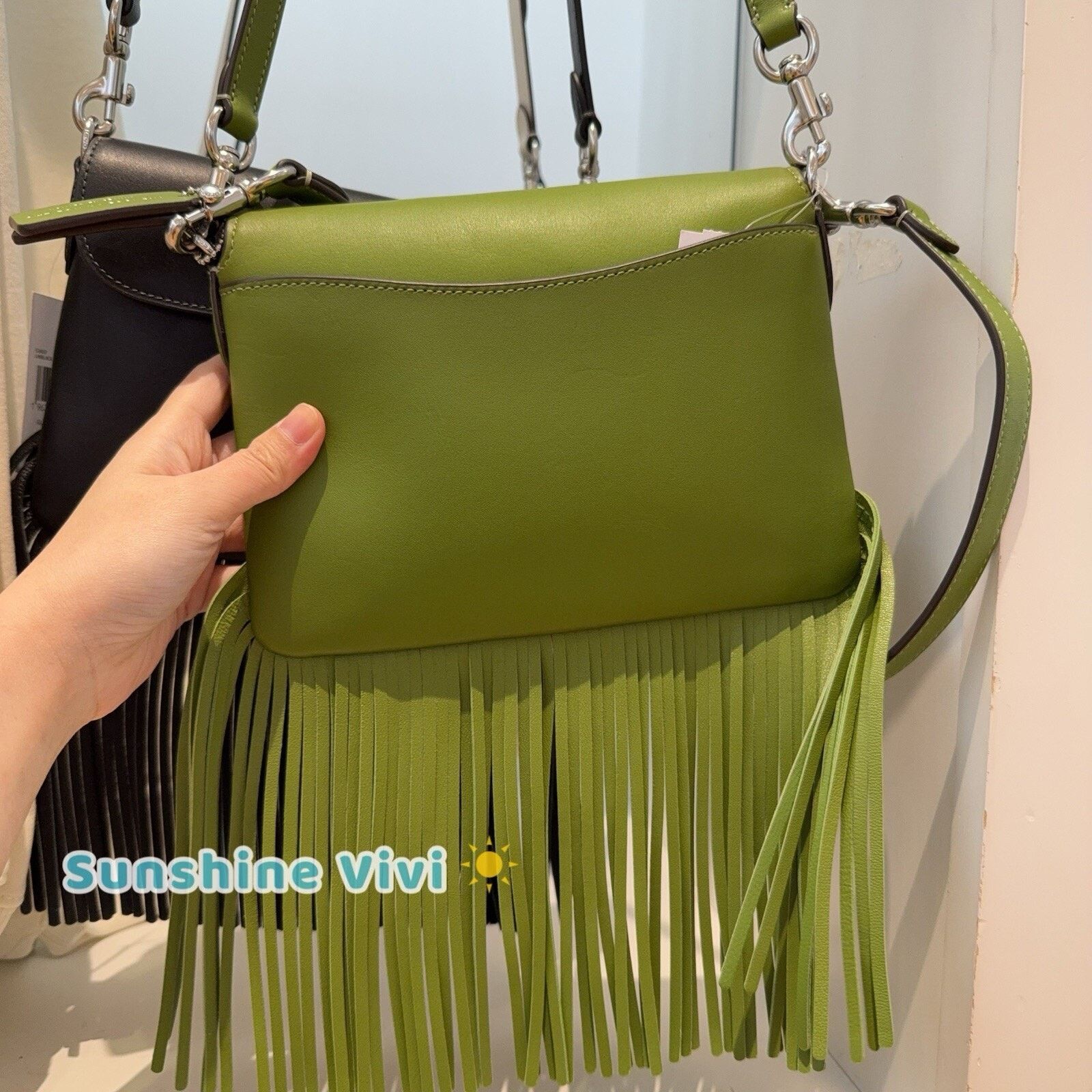 Coach NWT Coach 1964 Fringe Bag Dark Lime Leather CU033 Size ONE SIZE - 2 Thumbnail