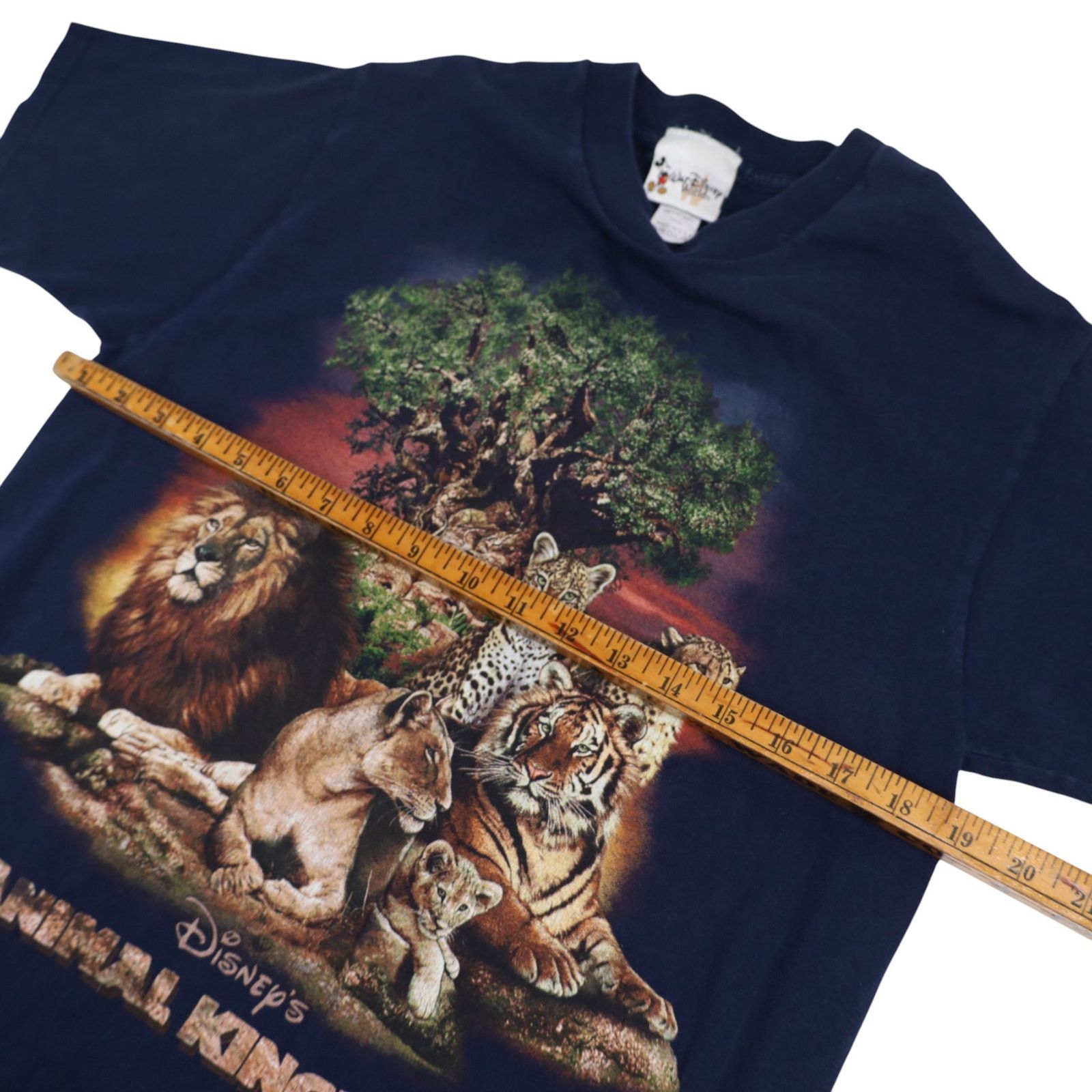Disney Vintage Disney Animal Kingdom Graphic T shirt Size US M / EU 48-50 / 2 - 6 Thumbnail