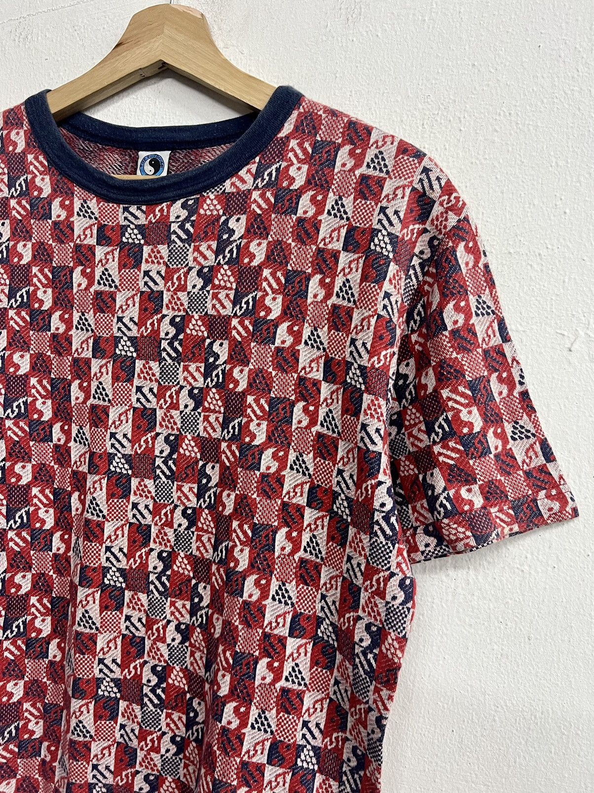 Vintage Rare Vintage Y2K T&C Surf Designs Monogram Hawaii AOP Size US M / EU 48-50 / 2 - 6 Thumbnail