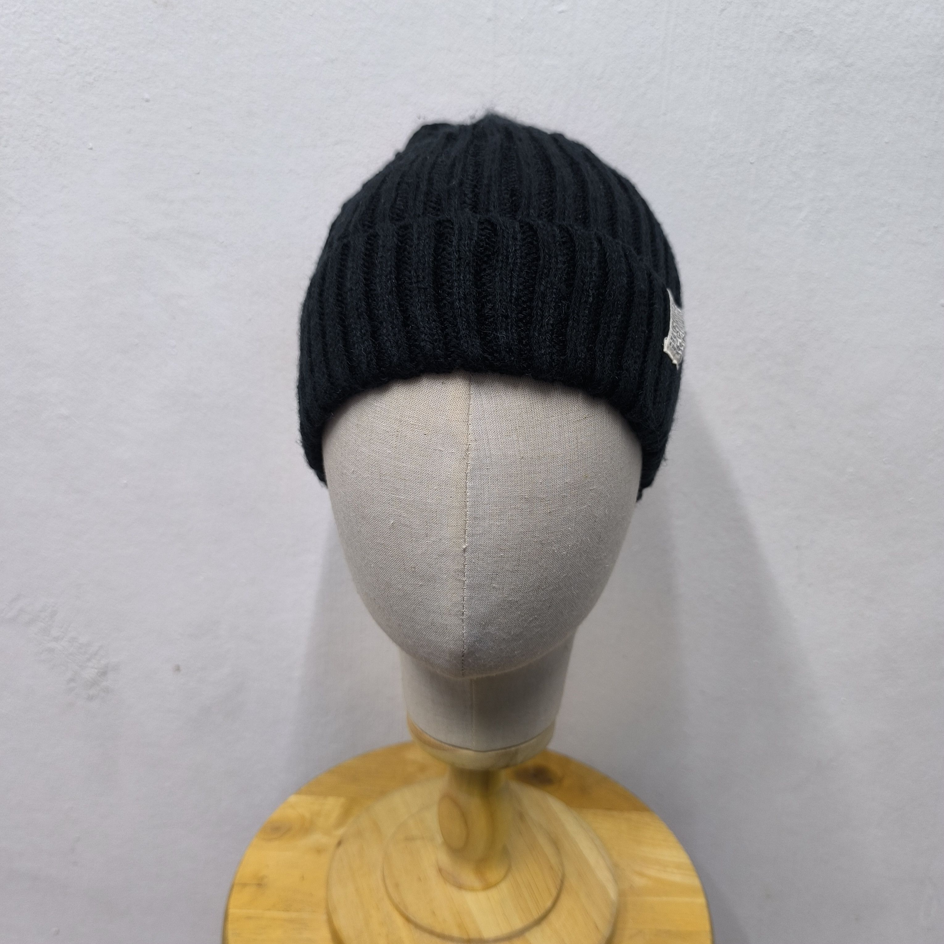 Japanese Brand 💥 Closshi japan patch beanie hat Size ONE SIZE - 2 Thumbnail