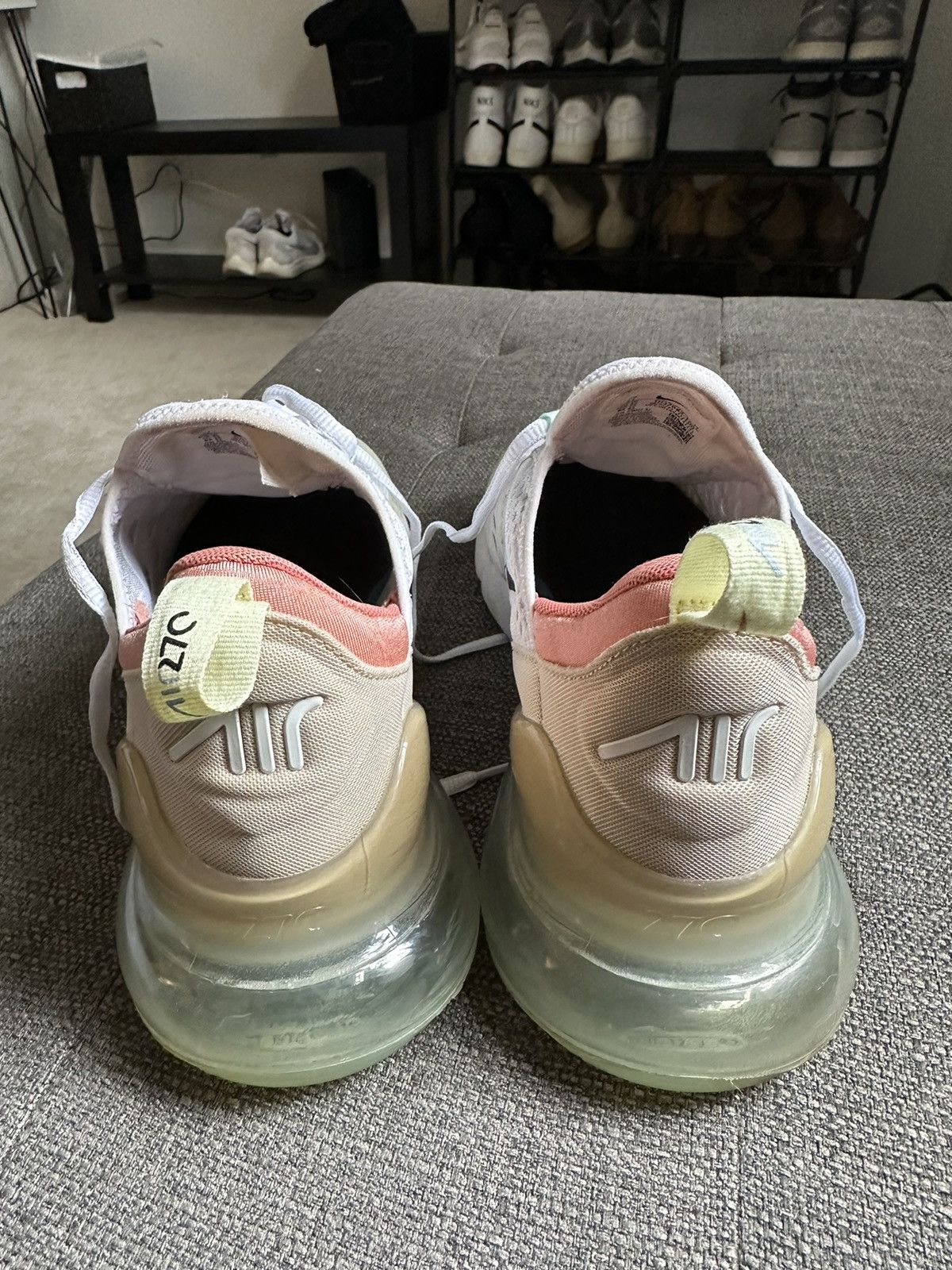 Nike Nike Air Max 270 Size US 11 / EU 44 - 4 Thumbnail