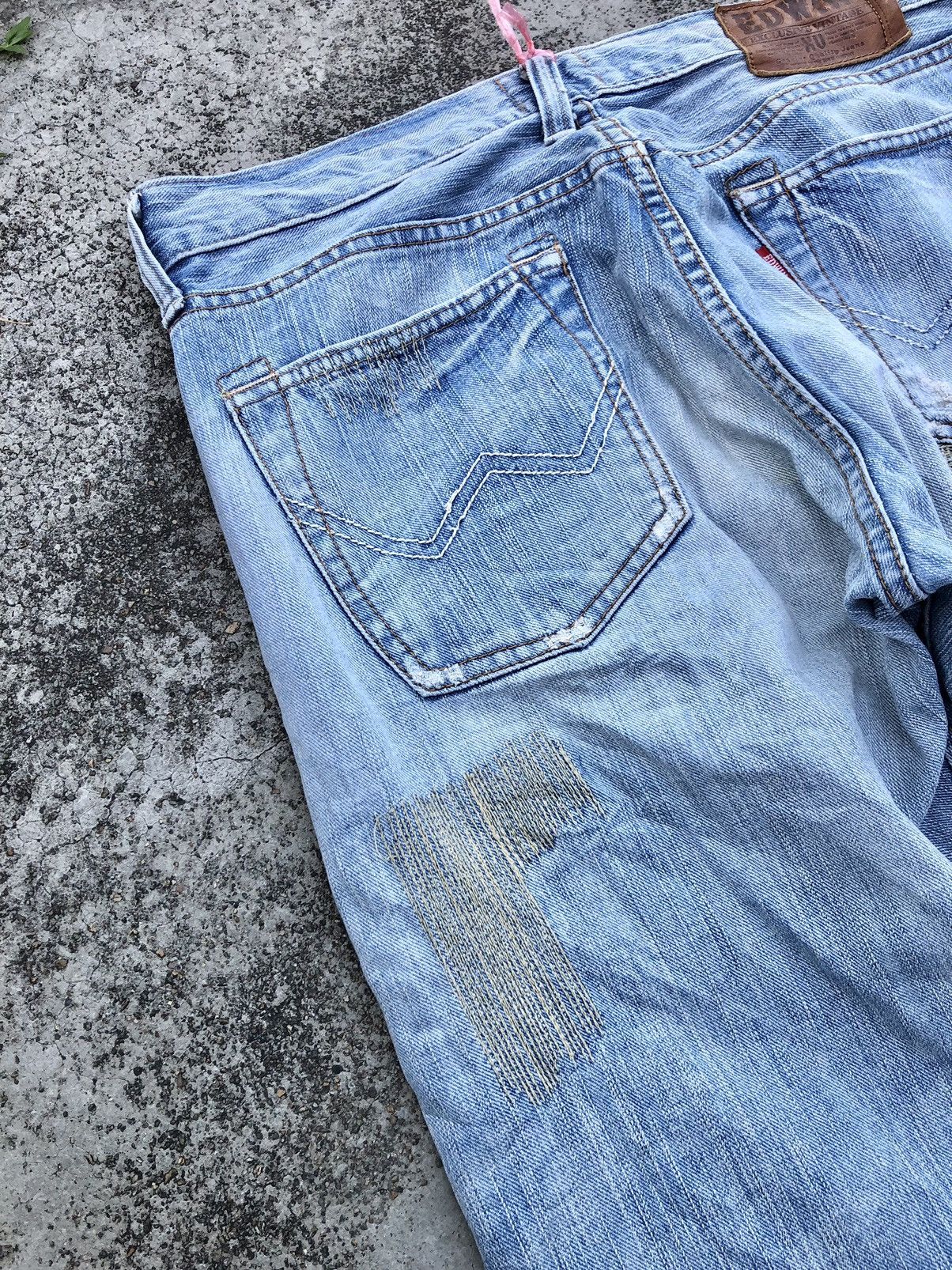 Edwin EDWIN PATCHES DISTRESSED DENIM Size US 32 / EU 48 - 7 Thumbnail