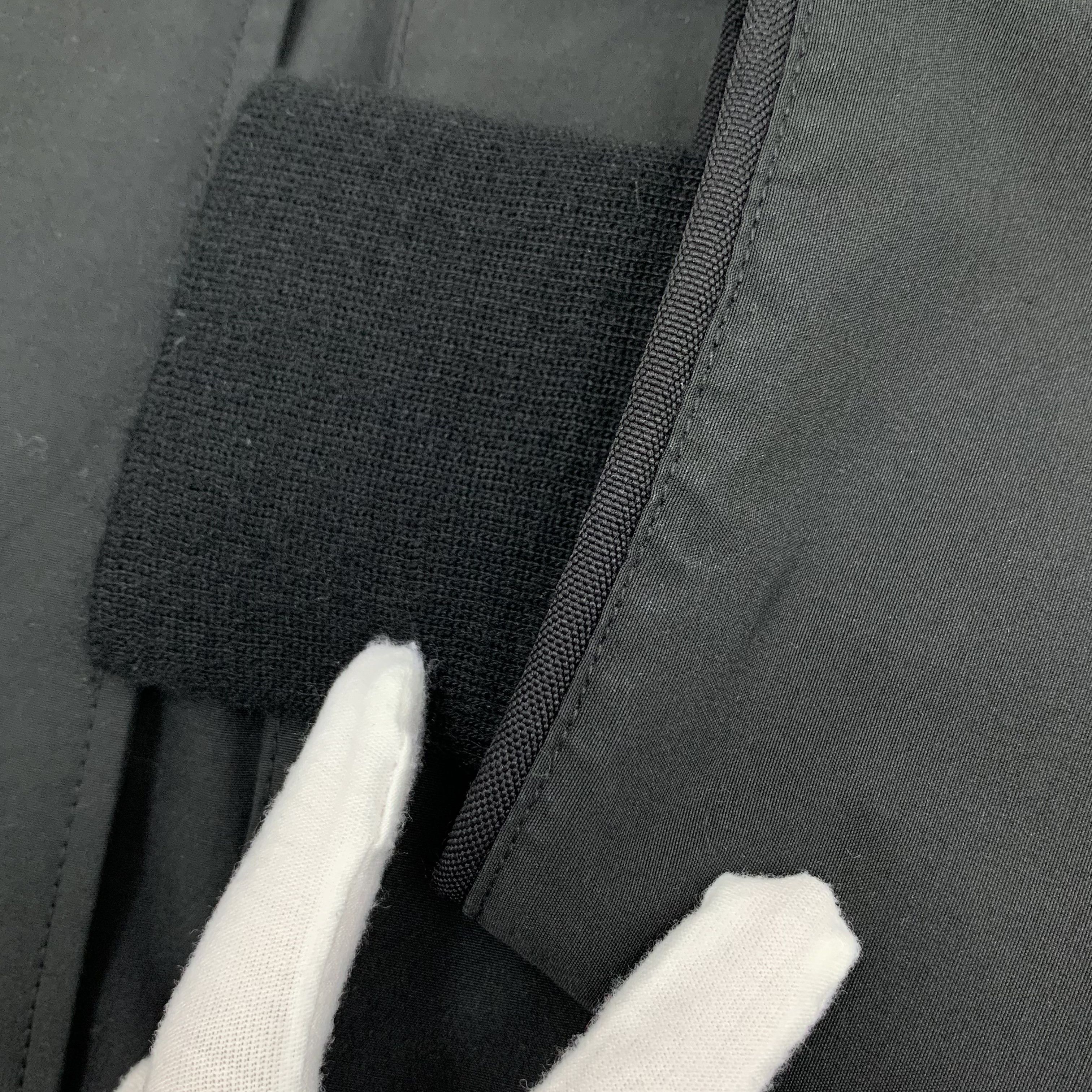Canada Goose Canada Goose Expedition Hooded Down Jacket Black (M) Size US M / EU 48-50 / 2 - 9 Thumbnail