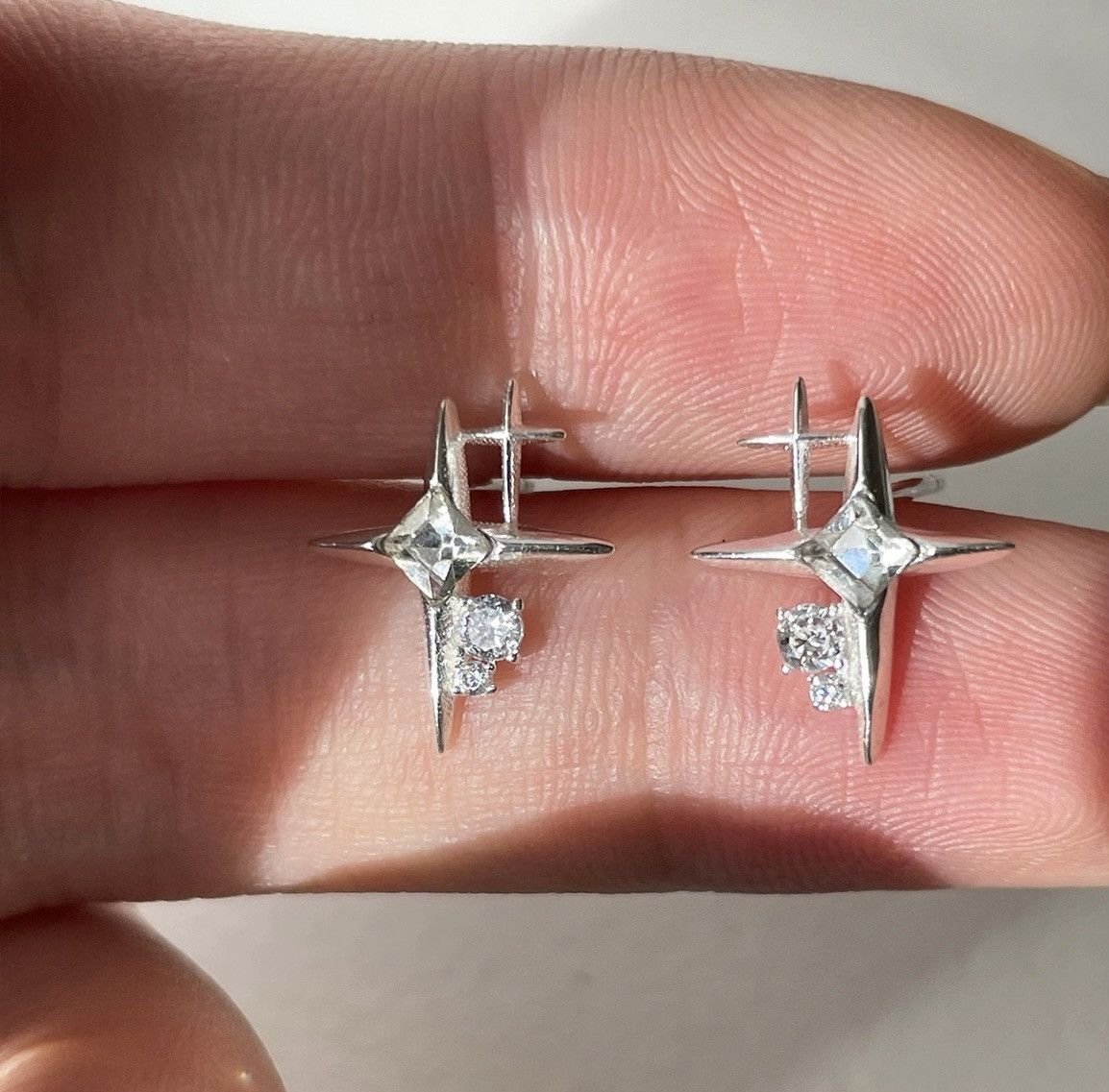 Jewelry Retro y2k punk crystal star stone earrings chrome spike Size ONE SIZE - 1 Thumbnail