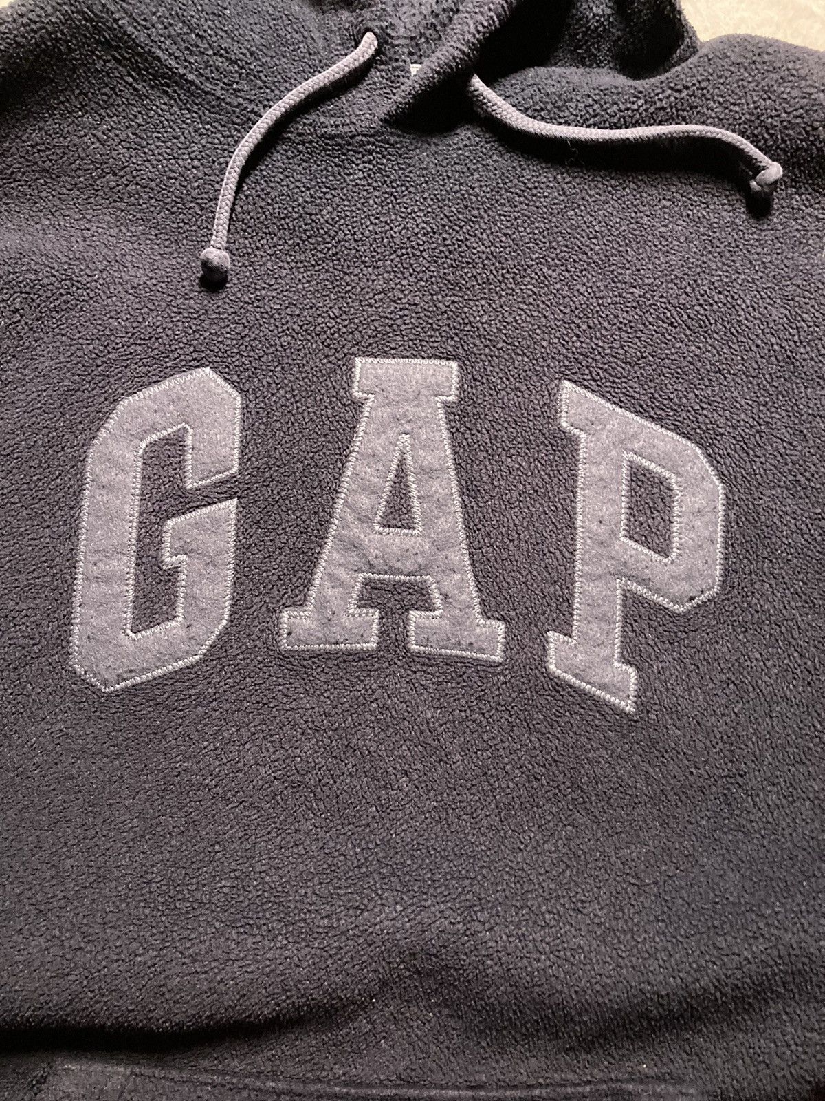 Gap × Vintage ⛩️ Gap Vintage fleece center logo Hoodie Y2K style baggy 90s Size US M / EU 48-50 / 2 - 3 Thumbnail