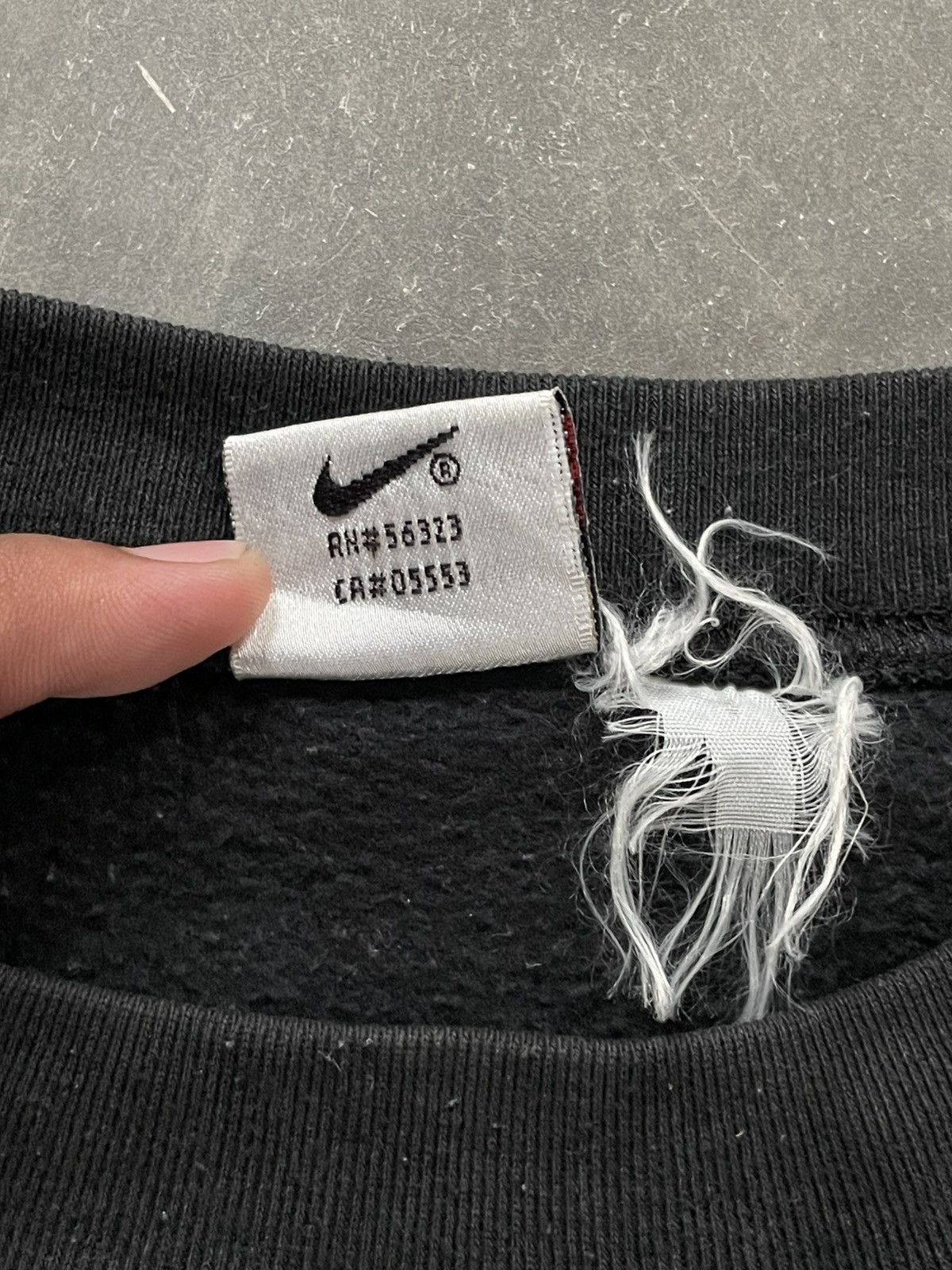 Nike Vintage Nike Jordan He’s Back Printed Sweatshirts Black Size US XL / EU 56 / 4 - 8 Thumbnail